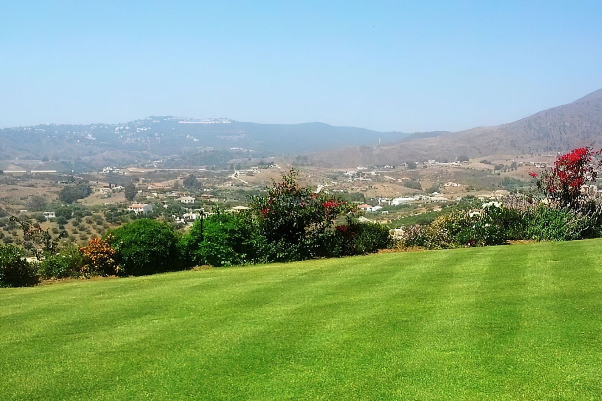 Reventa - Villa - La Cala de Mijas - Costa del Sol