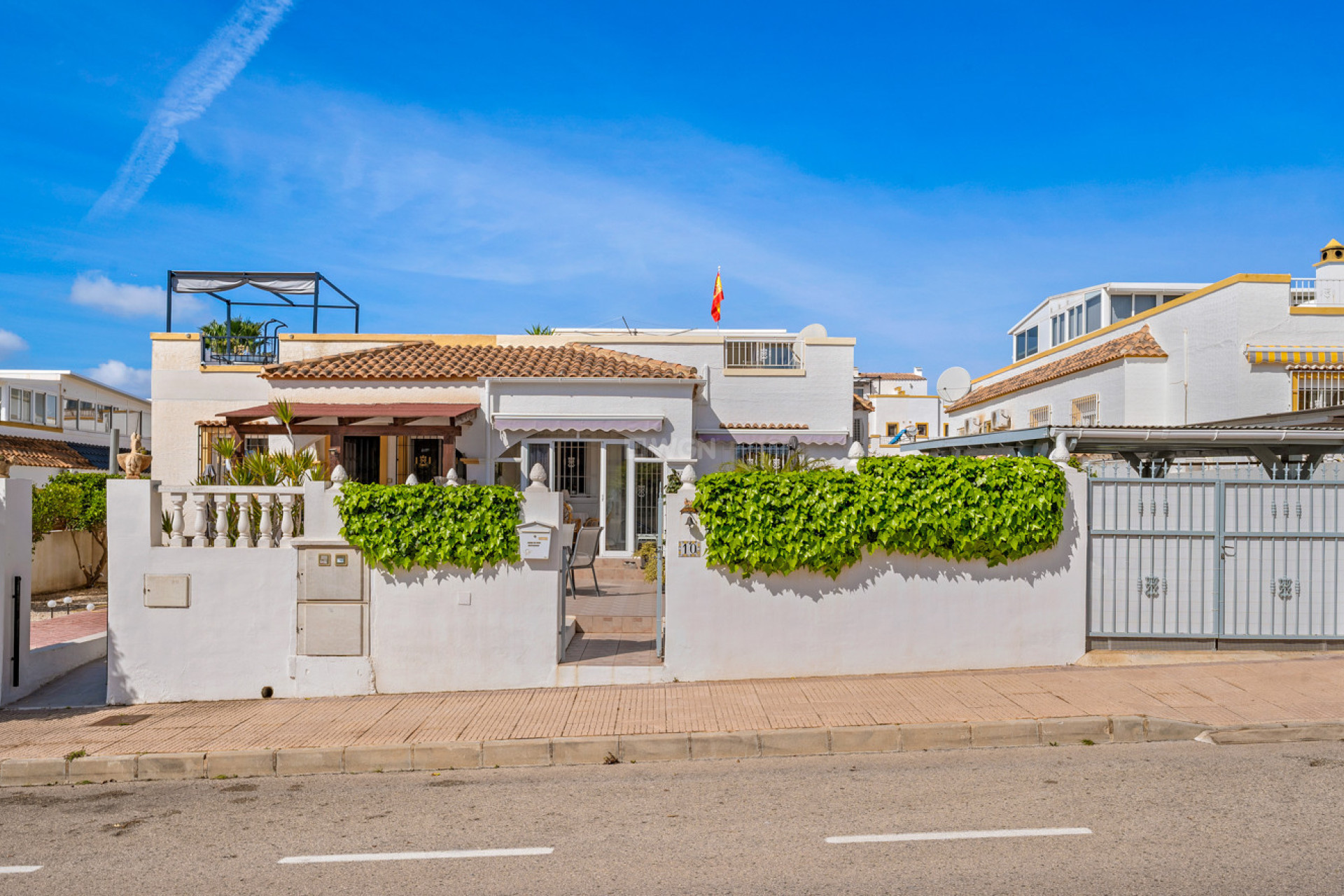 Reventa - Villa - La Marina - Costa Blanca
