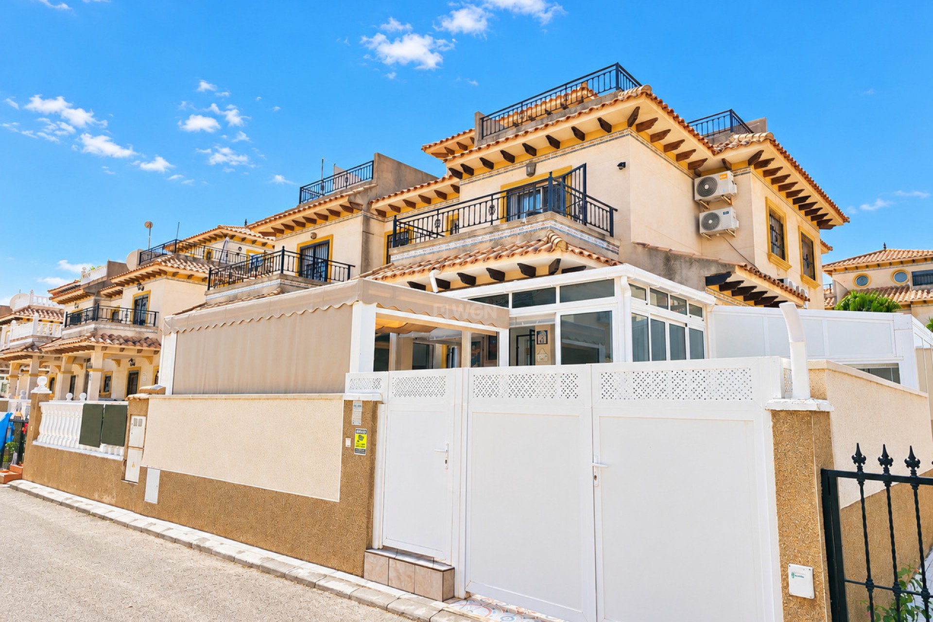 Reventa - Villa - La Zenia - Costa Blanca