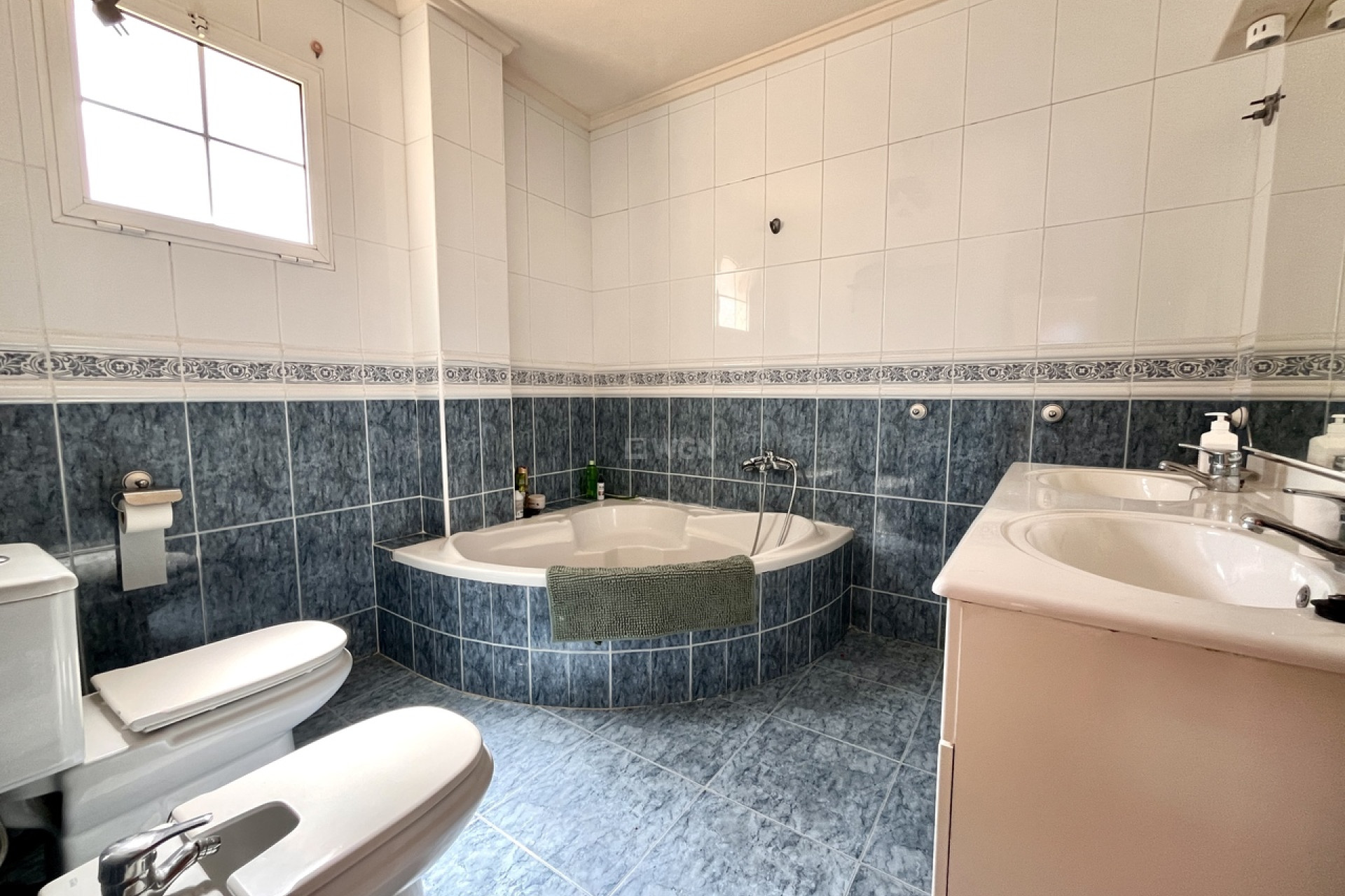 Reventa - Villa - La Zenia - Costa Blanca