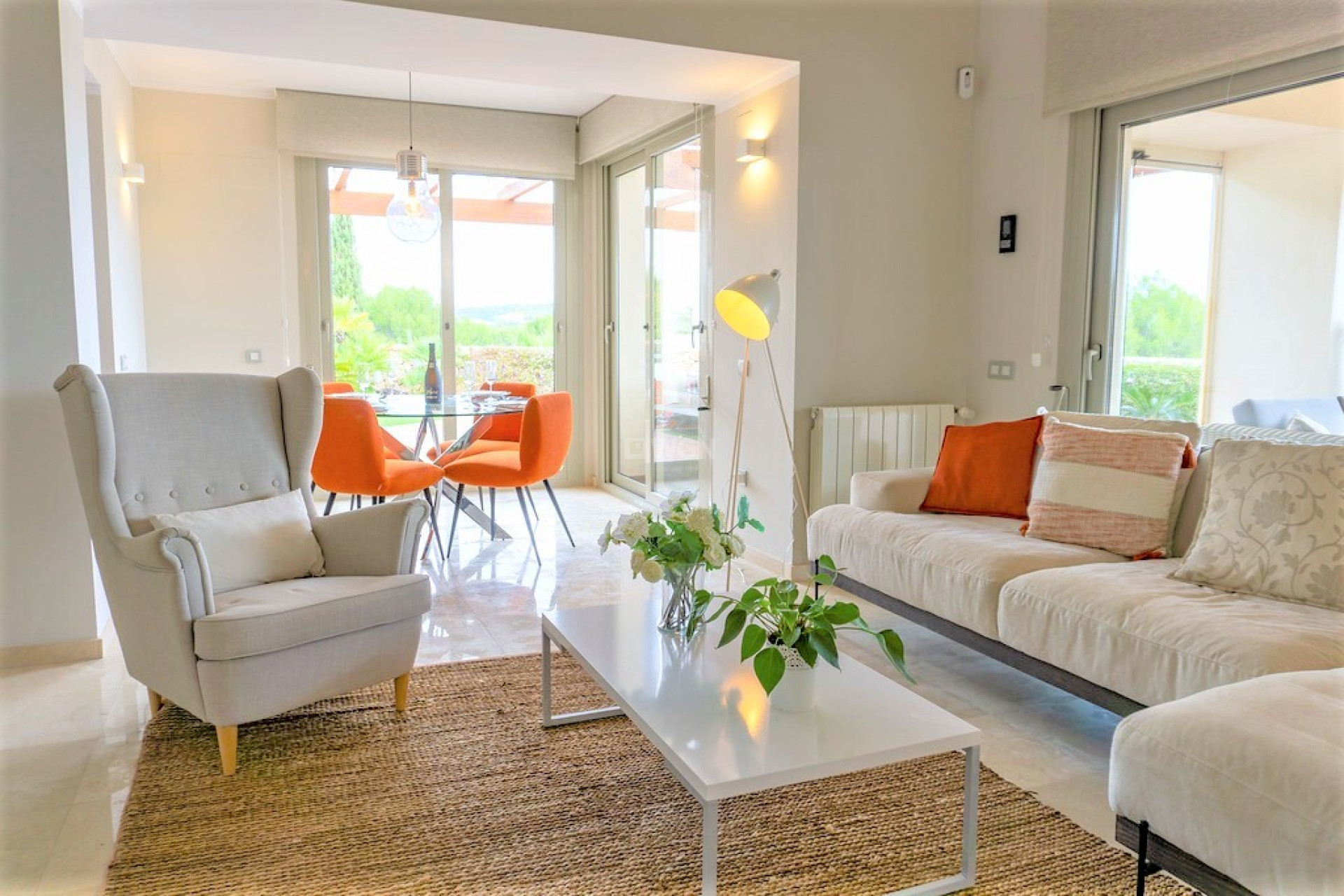 Reventa - Villa - Las Colinas Golf - Inland