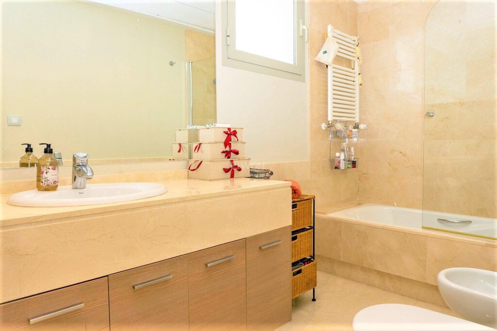 Reventa - Villa - Las Colinas Golf - Inland