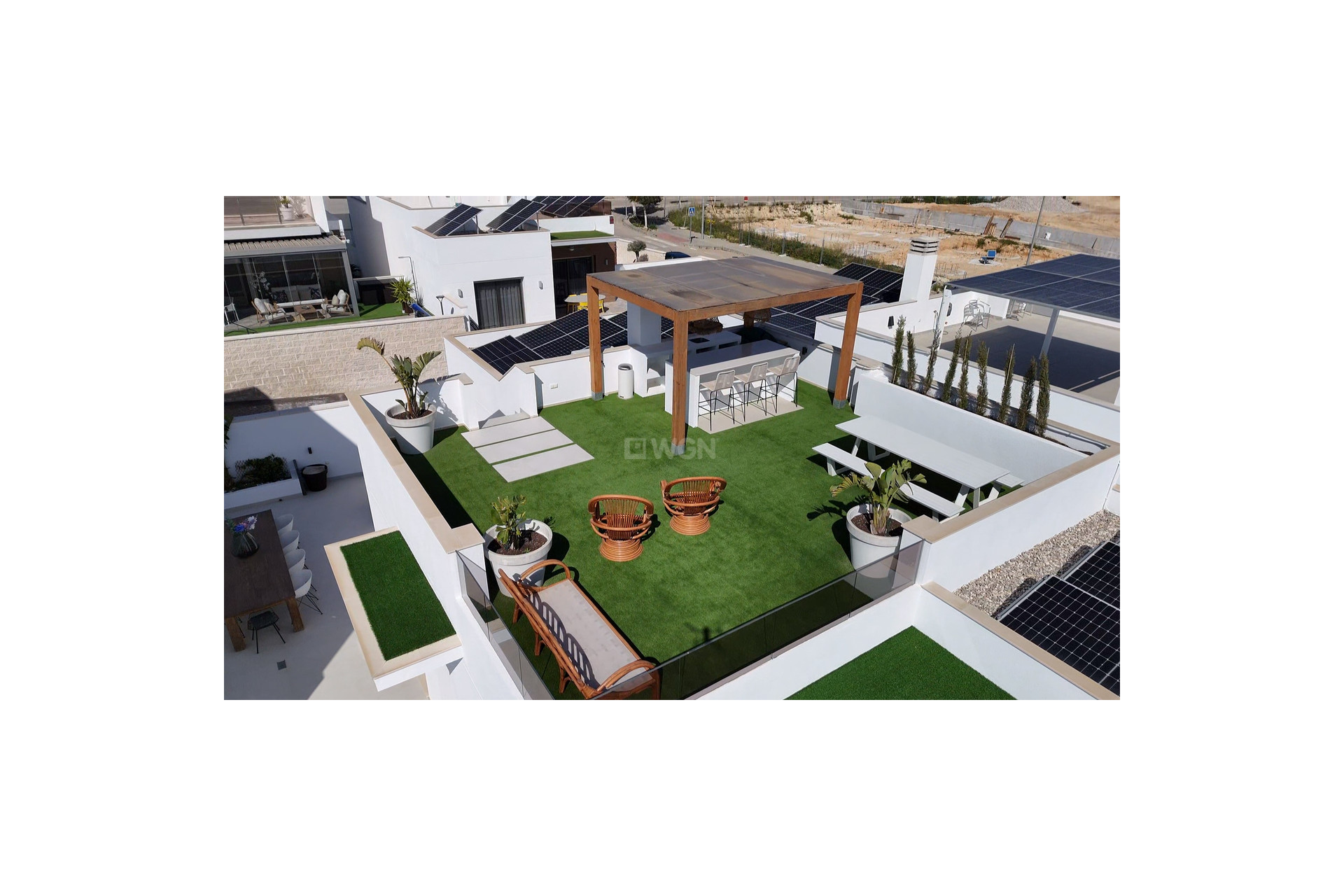 Reventa - Villa - Las Filipinas - Inland