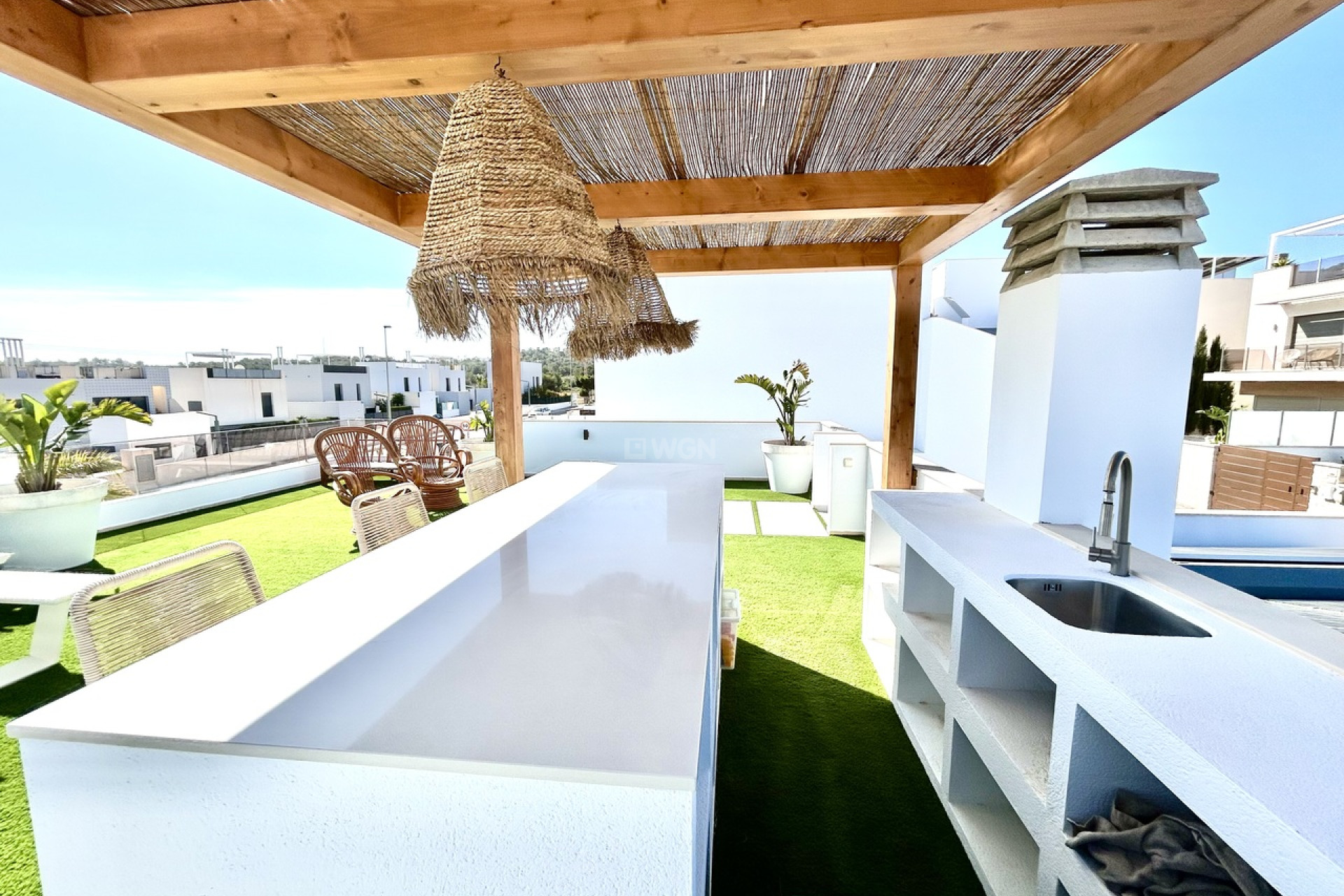 Reventa - Villa - Las Filipinas - Inland