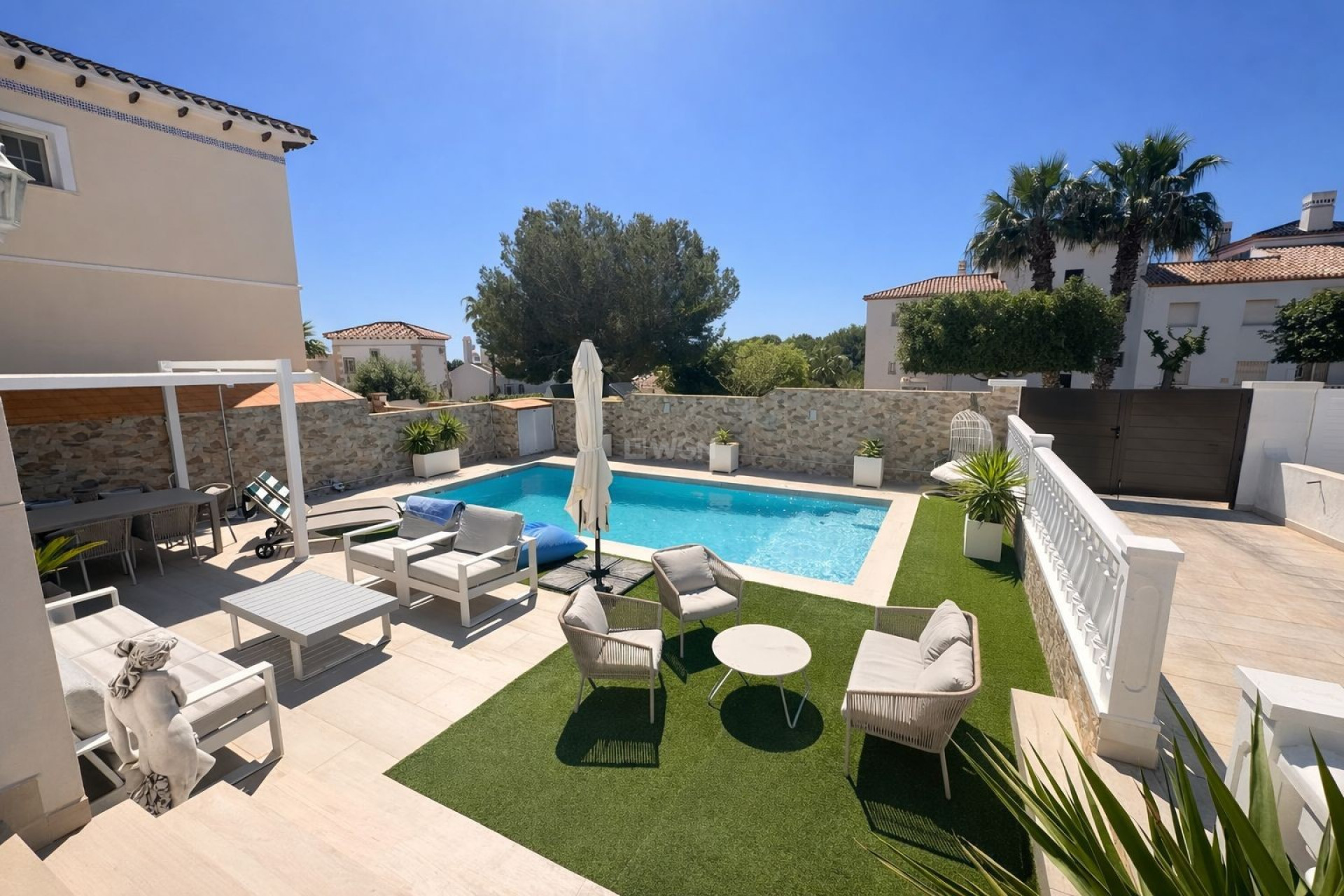 Reventa - Villa - Los Dolses - Inland