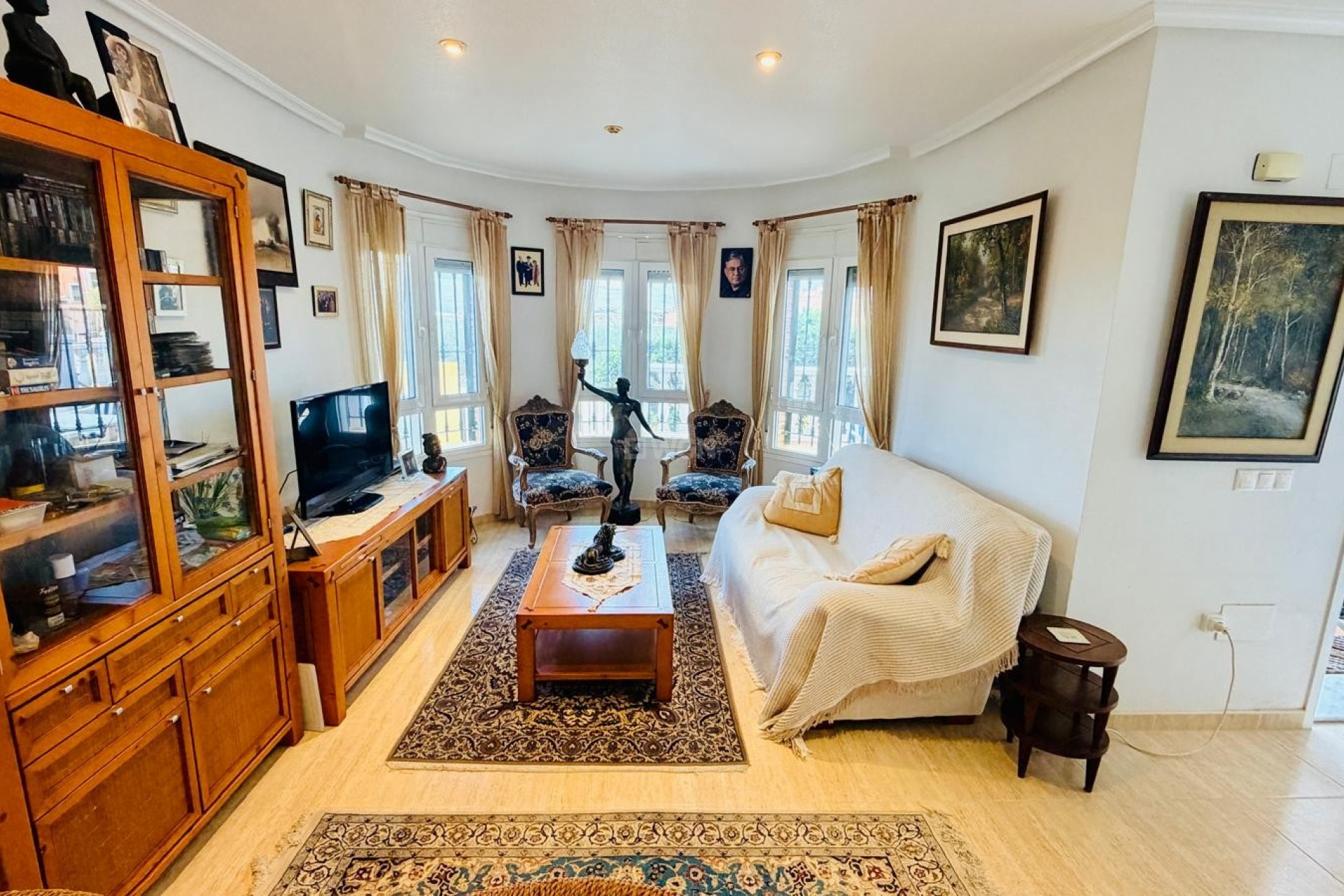 Reventa - Villa - Los Montesinos - Costa Blanca