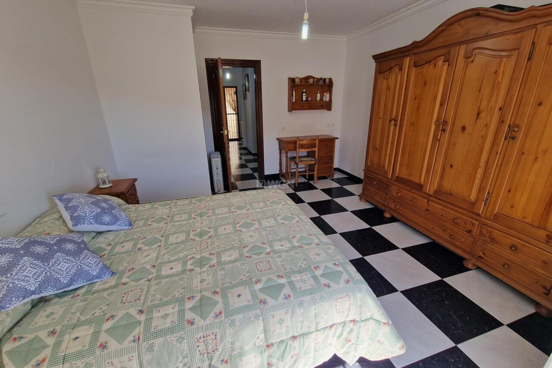 Reventa - Villa - Los Romanes - Inland