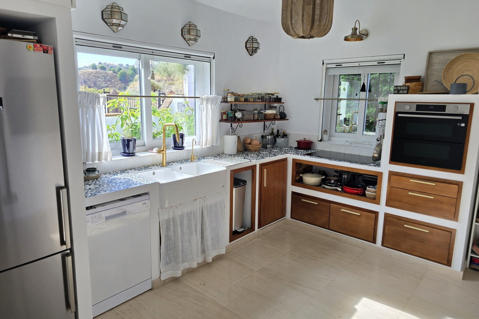 Reventa - Villa - Los Romanes - Inland