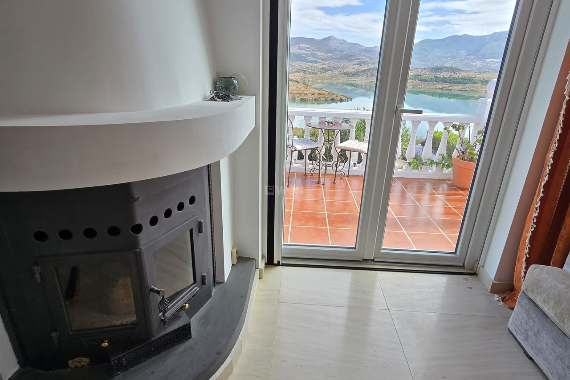 Reventa - Villa - Los Romanes - Inland