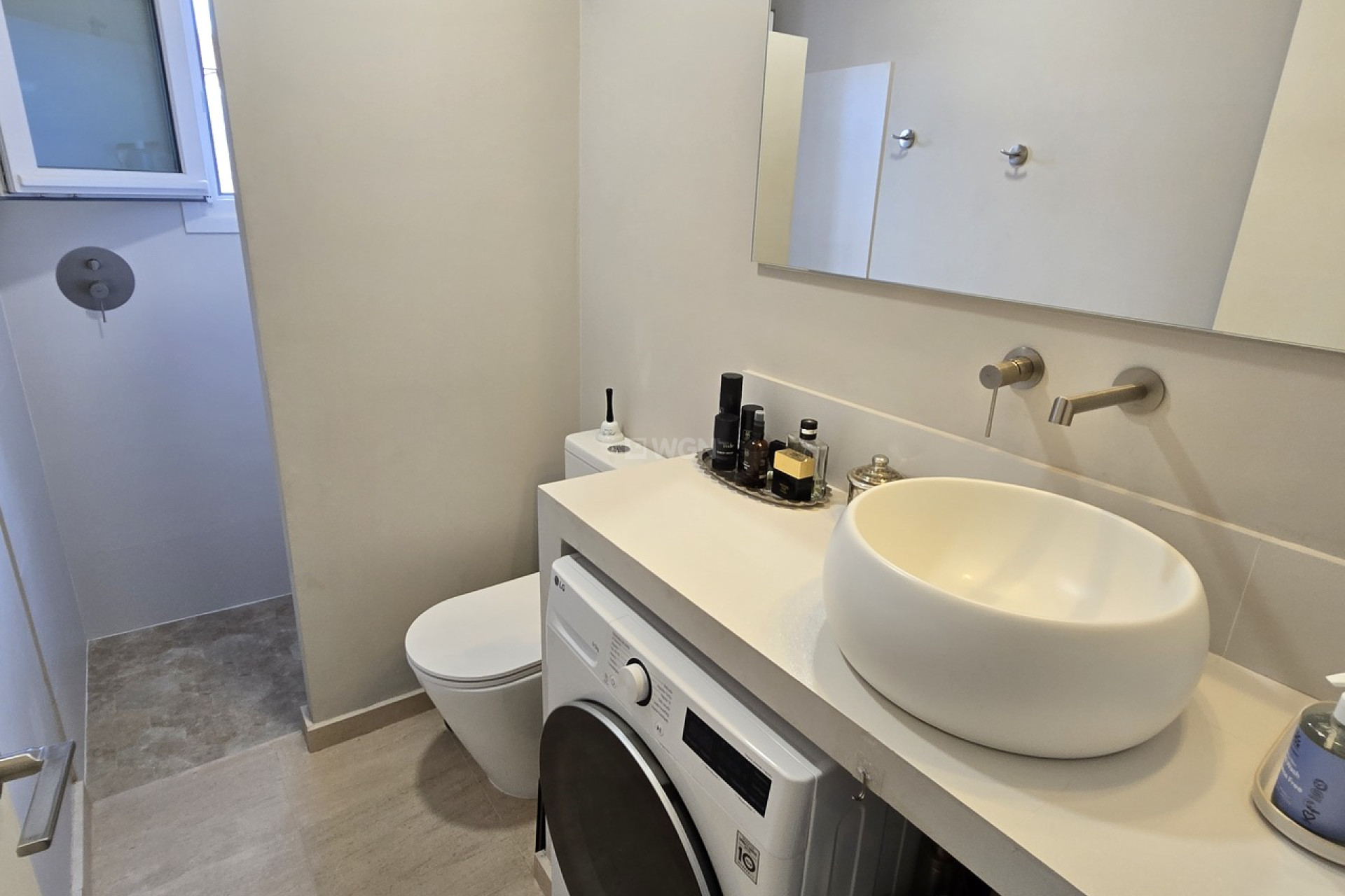 Reventa - Villa - Los Romanes - Inland