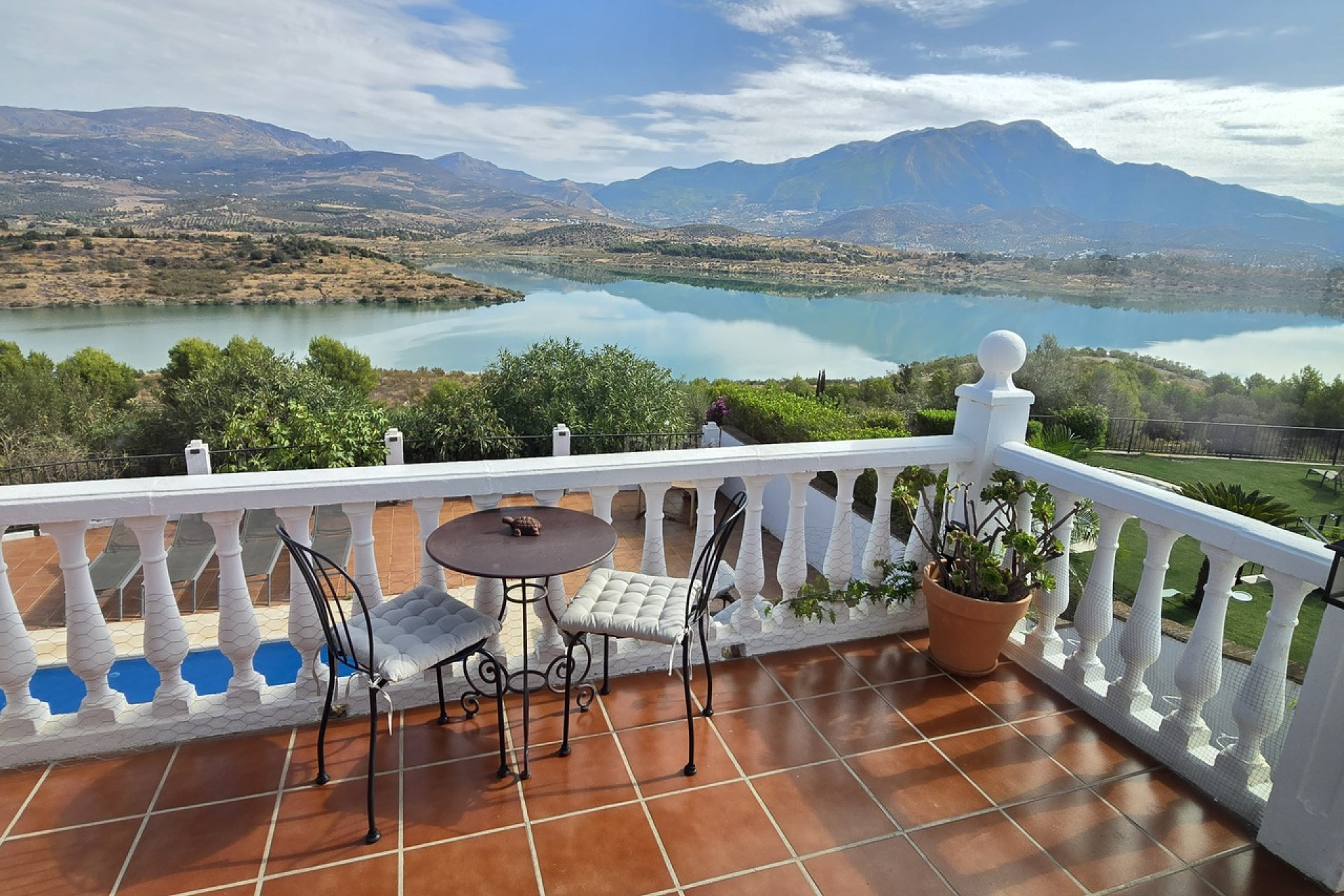 Reventa - Villa - Los Romanes - Inland