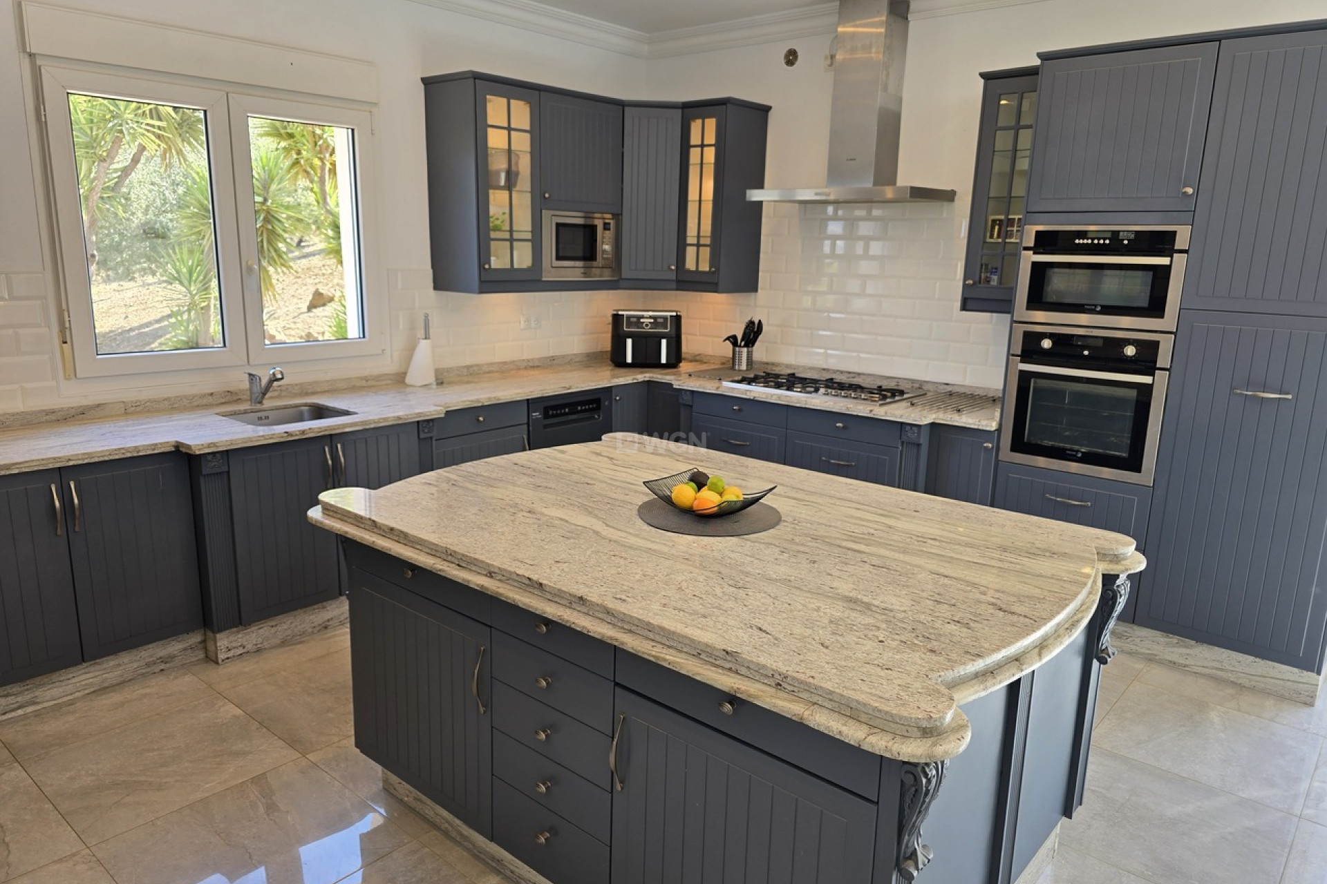 Reventa - Villa - Los Romanes - Inland