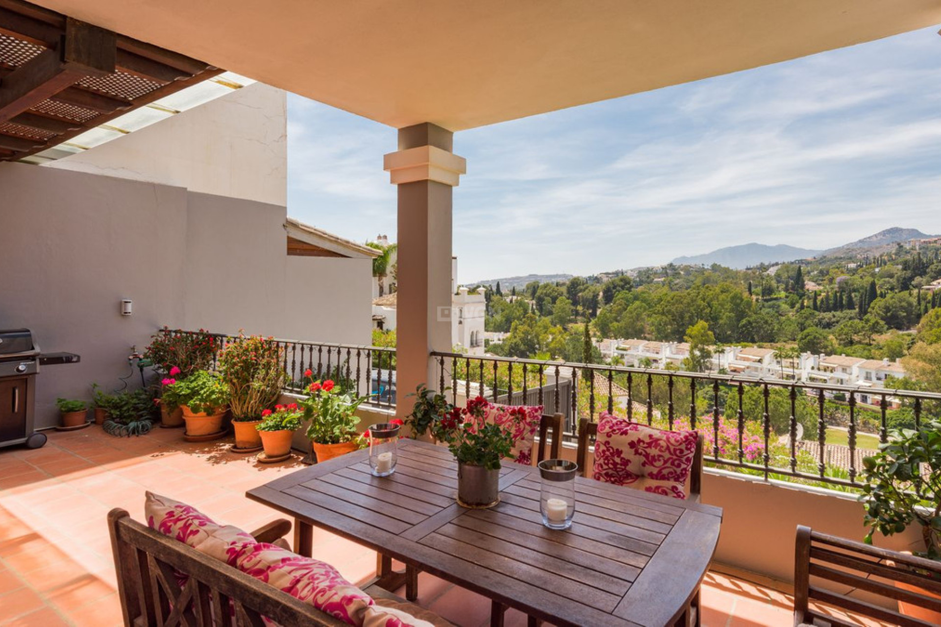 Reventa - Villa - Marbella - Costa del Sol
