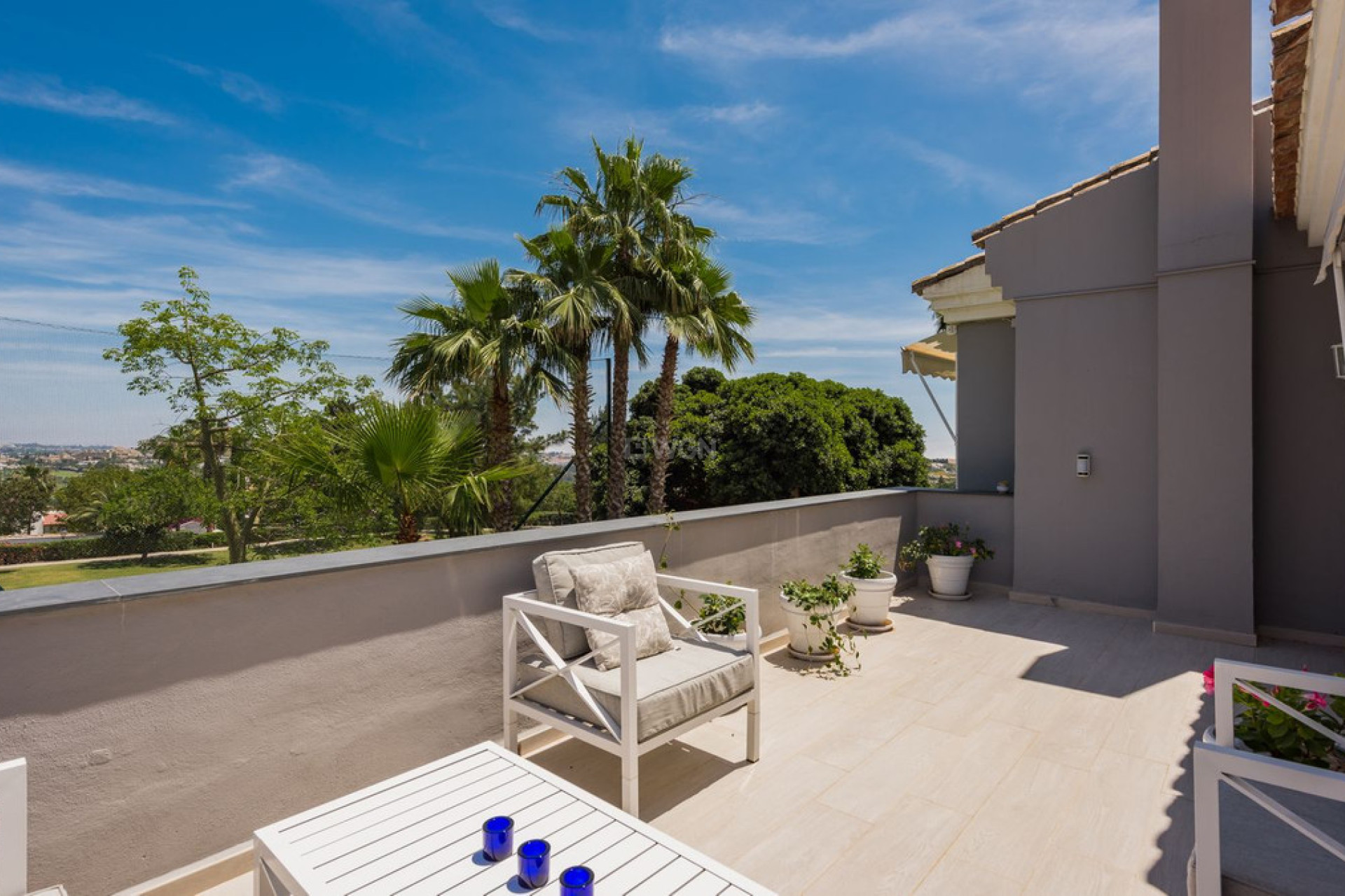 Reventa - Villa - Marbella - Costa del Sol