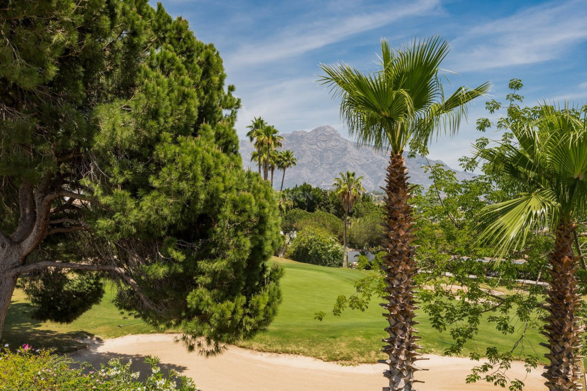 Reventa - Villa - Marbella - Costa del Sol