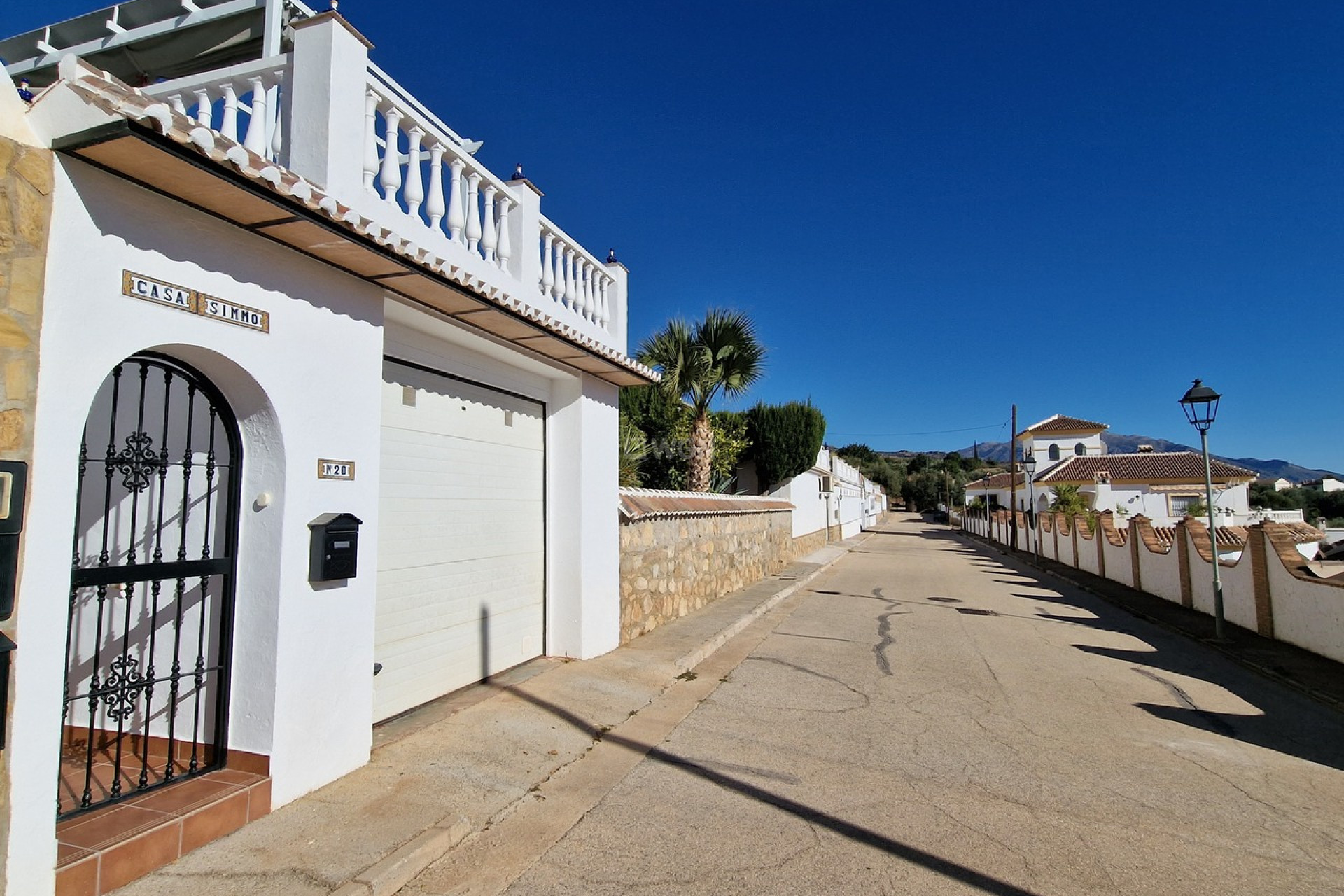 Reventa - Villa - Mondrón - Inland