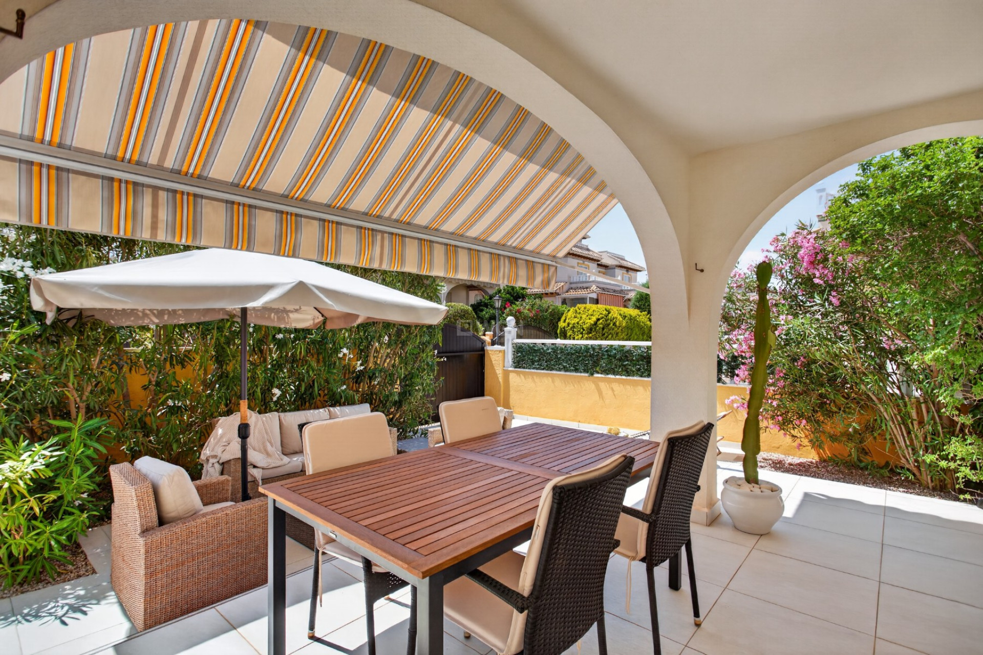 Reventa - Villa - Orihuela Costa - Costa Blanca
