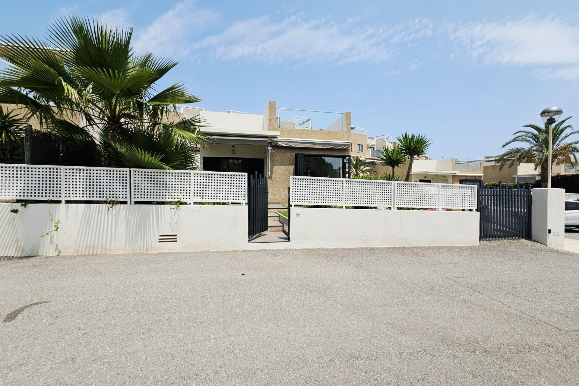 Reventa - Villa - Orihuela Costa - La Regia