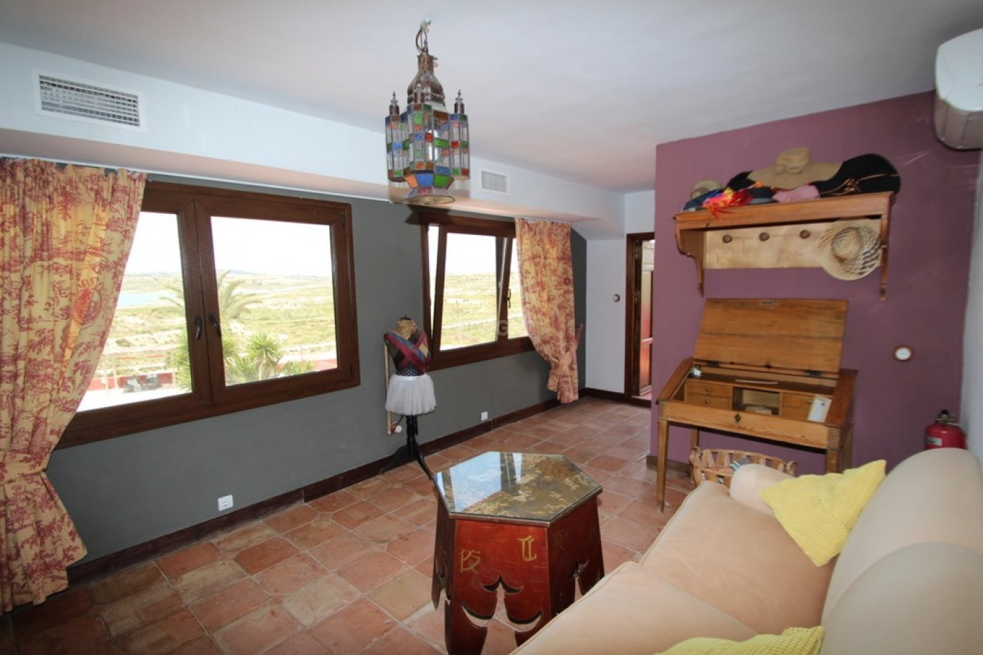 Reventa - Villa - Orihuela - Inland