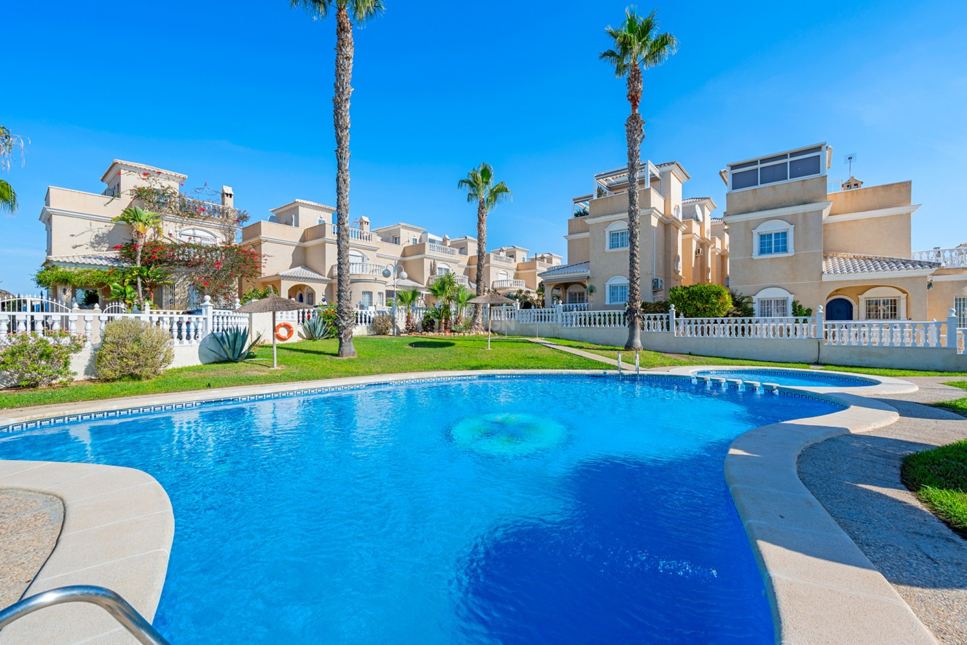 Reventa - Villa - Orihuela - Inland