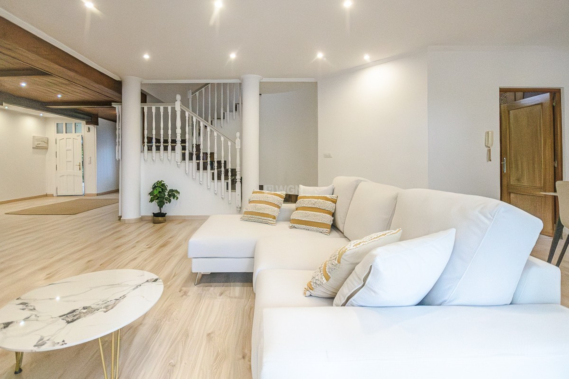 Reventa - Villa - Orihuela - Inland