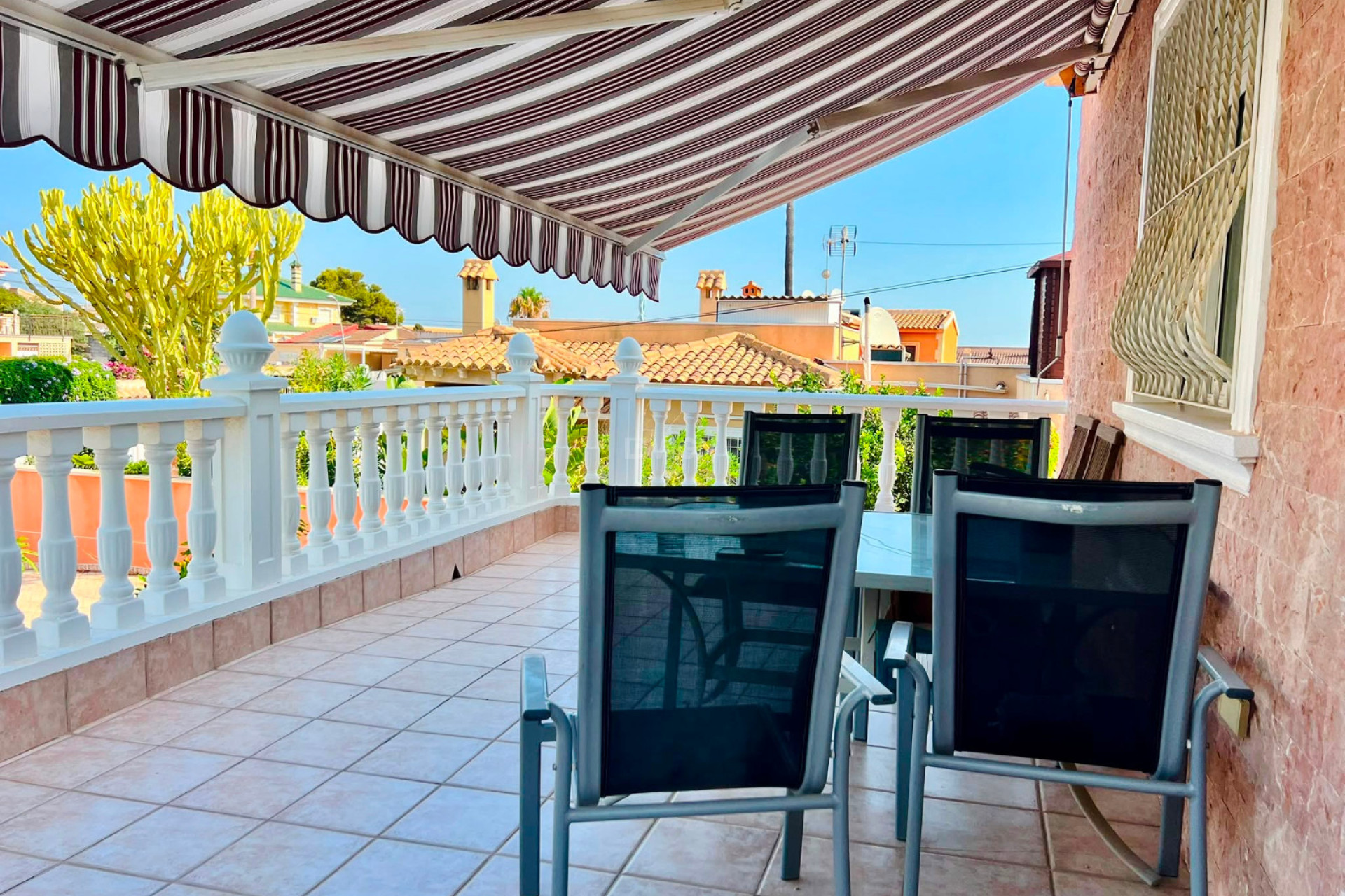 Reventa - Villa - Orihuela - Inland