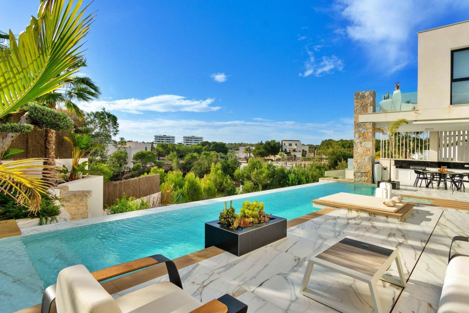 Reventa - Villa - Orihuela - Las Colinas Golf