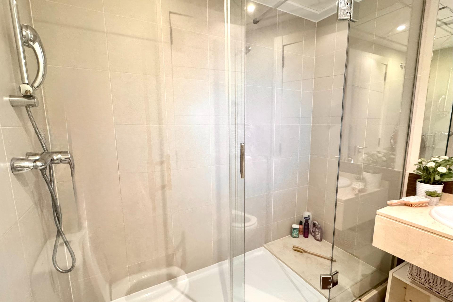 Reventa - Villa - Orihuela - Las Colinas Golf