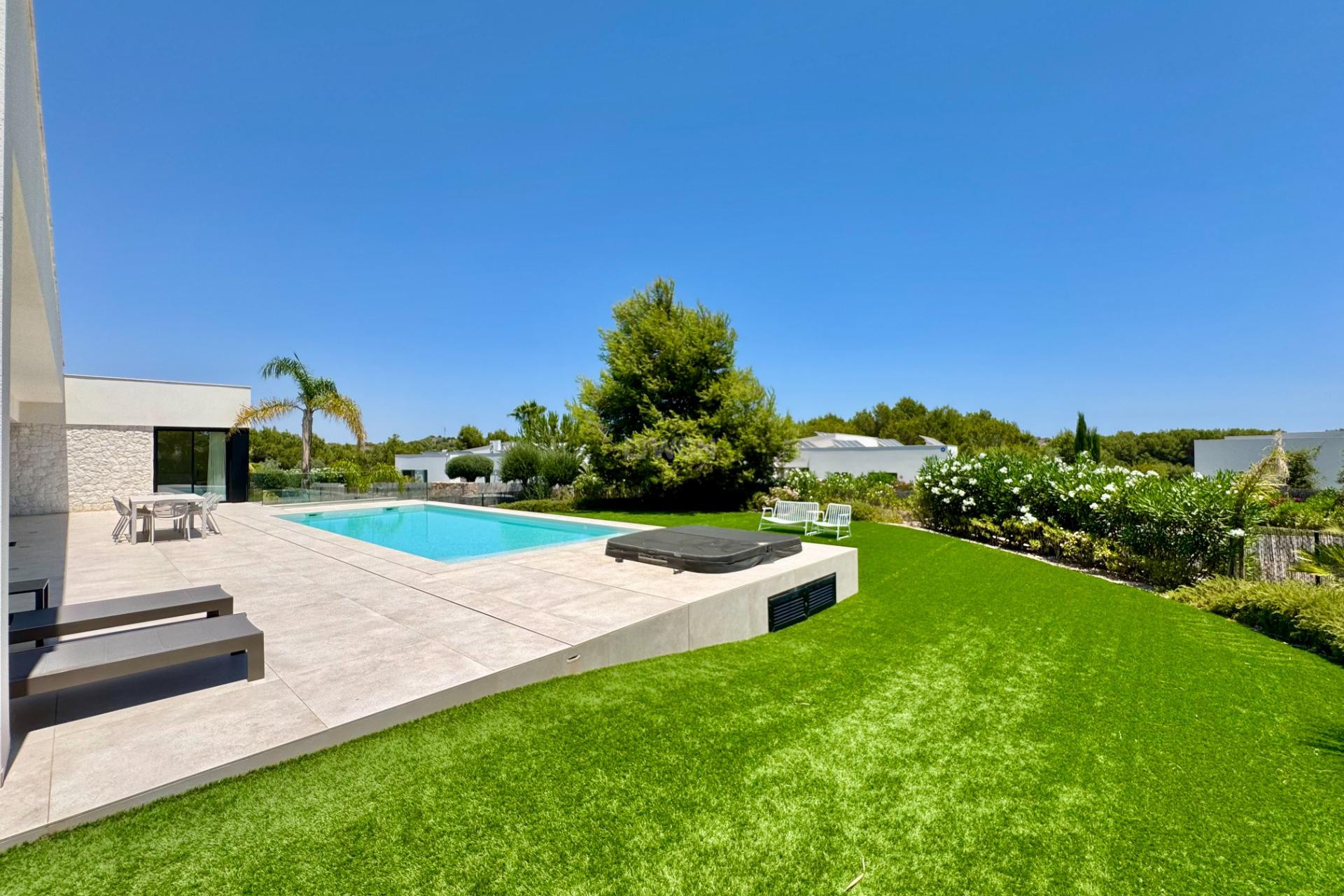 Reventa - Villa - Orihuela - Las Colinas Golf