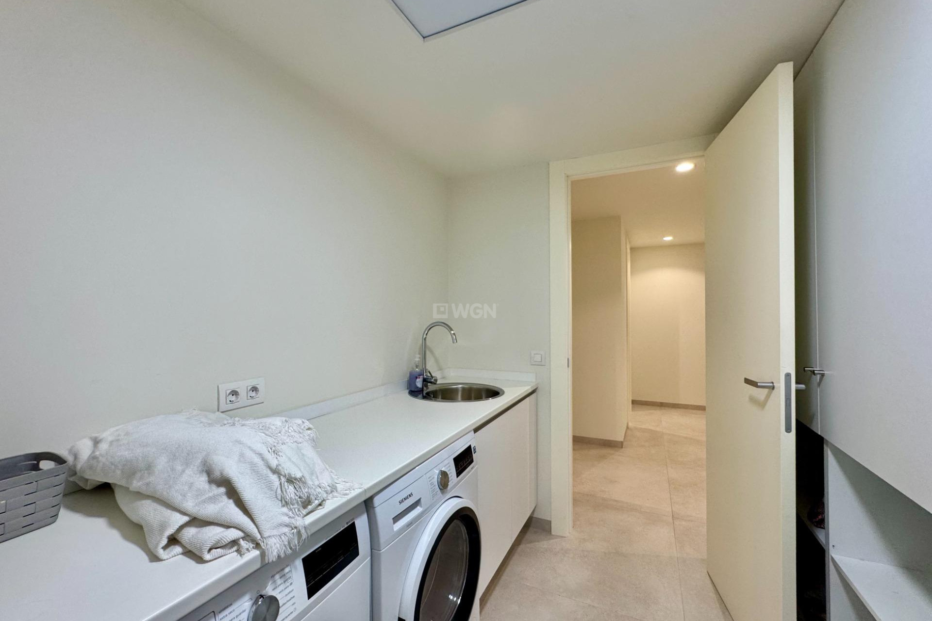 Reventa - Villa - Orihuela - Las Colinas Golf