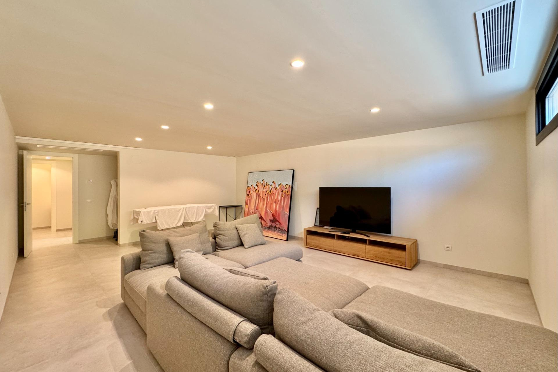 Reventa - Villa - Orihuela - Las Colinas Golf
