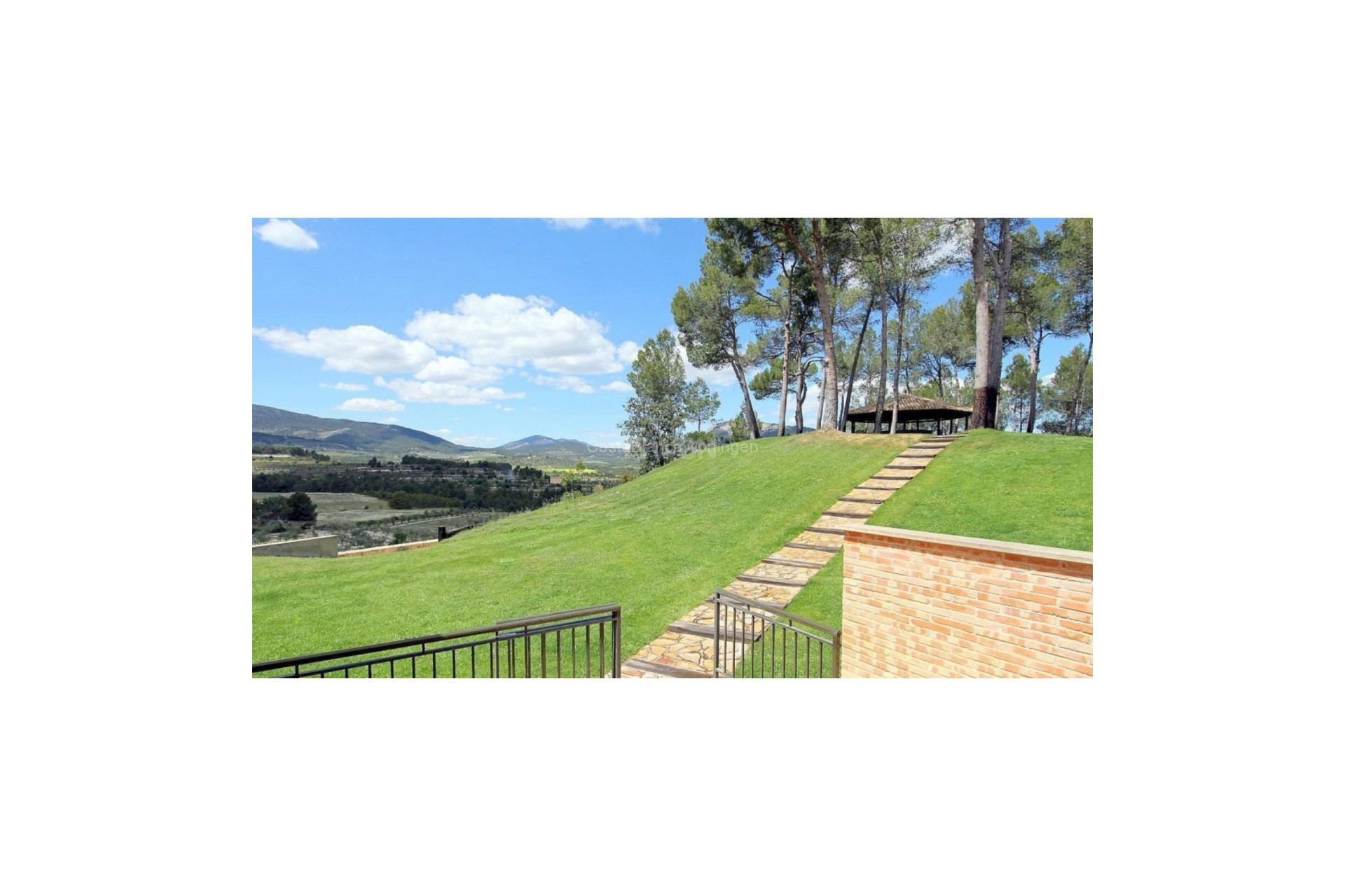 Reventa - Villa - Penaguila - Inland