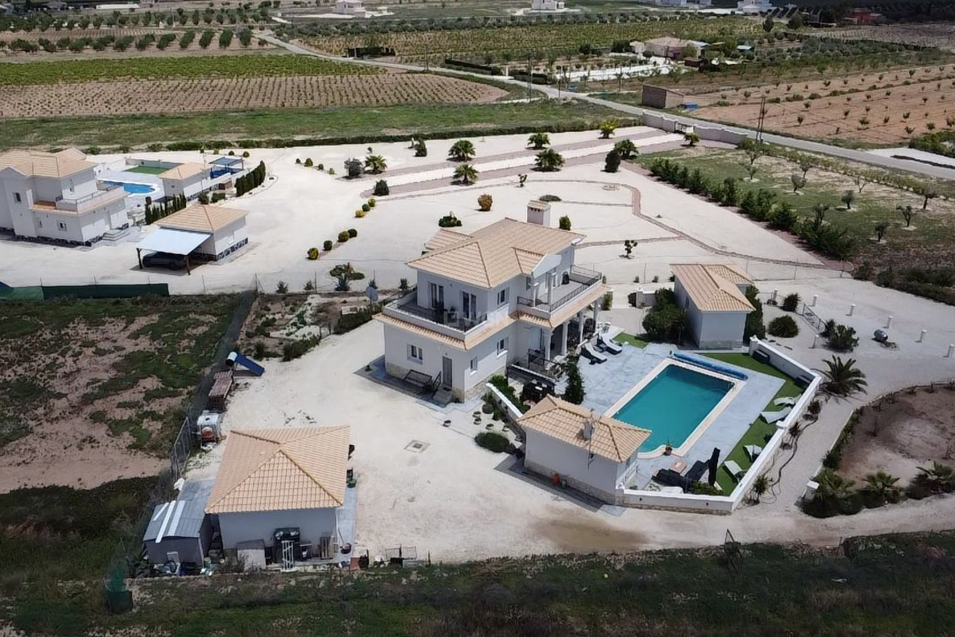 Reventa - Villa - Pinoso - Inland