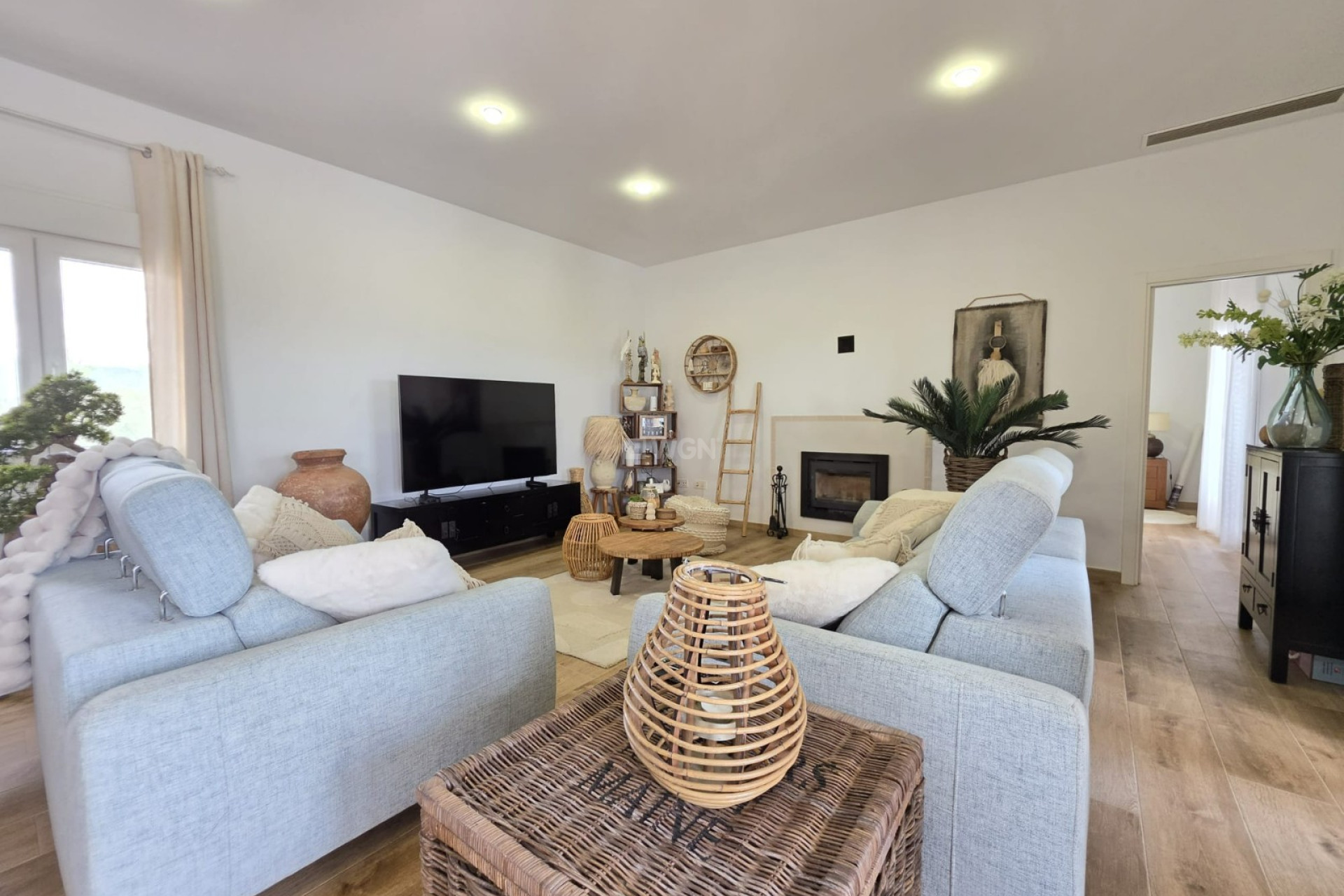 Reventa - Villa - Pinoso - Inland