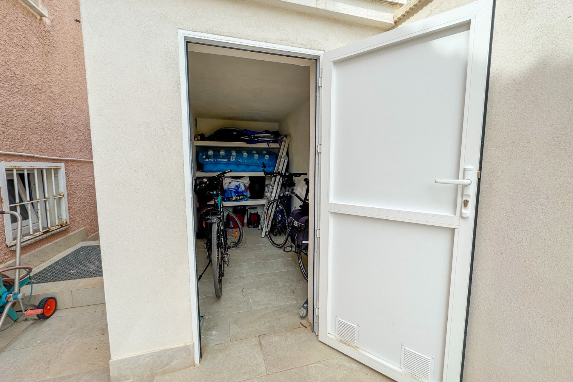 Reventa - Villa - Punta Prima - Costa Blanca
