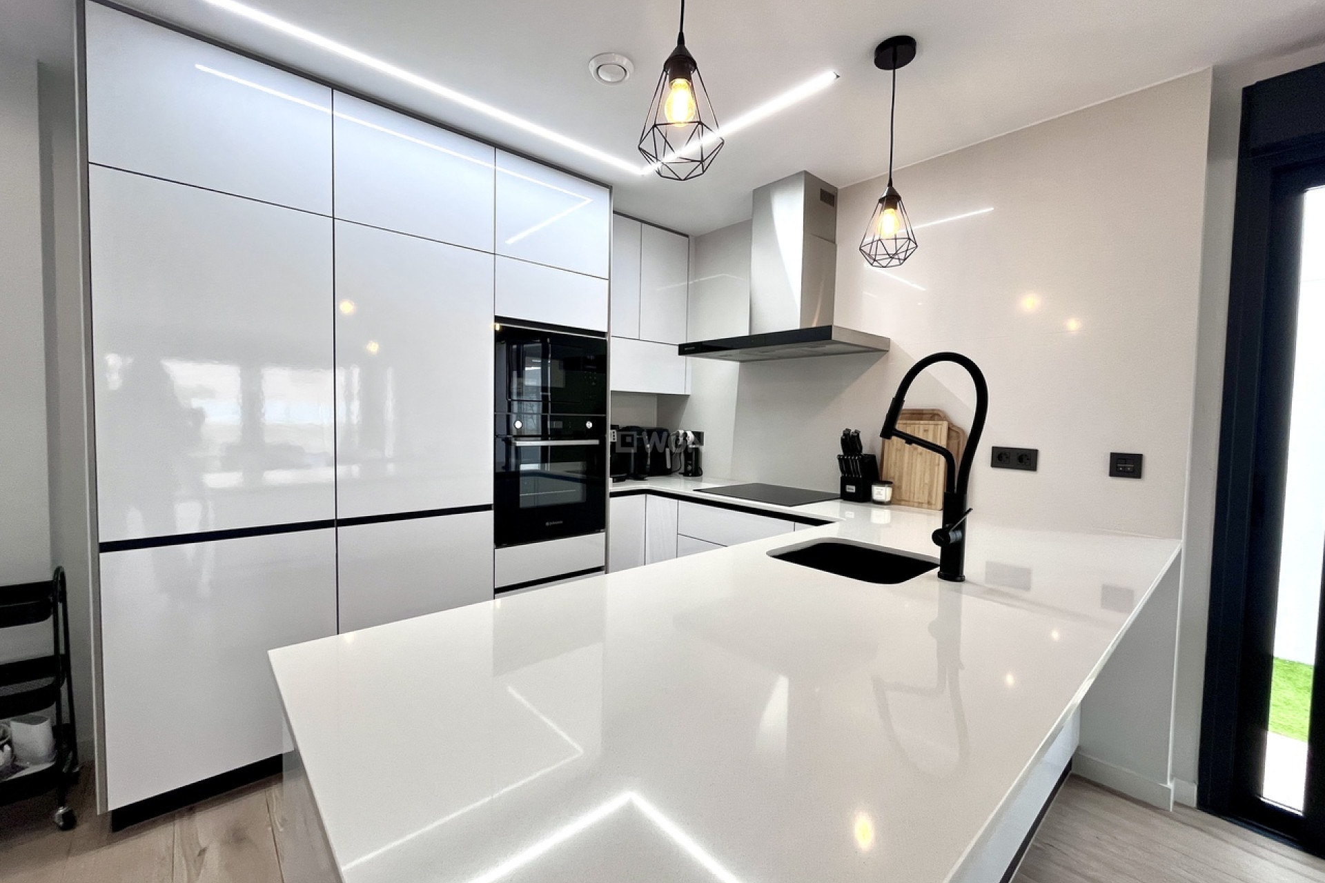 Reventa - Villa - Punta Prima - Costa Blanca