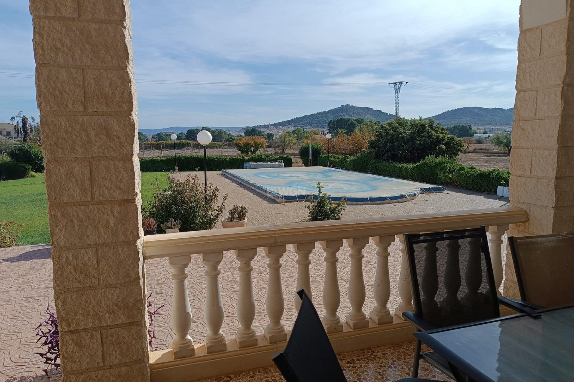 Reventa - Villa - Revuelta de Yecla - Inland