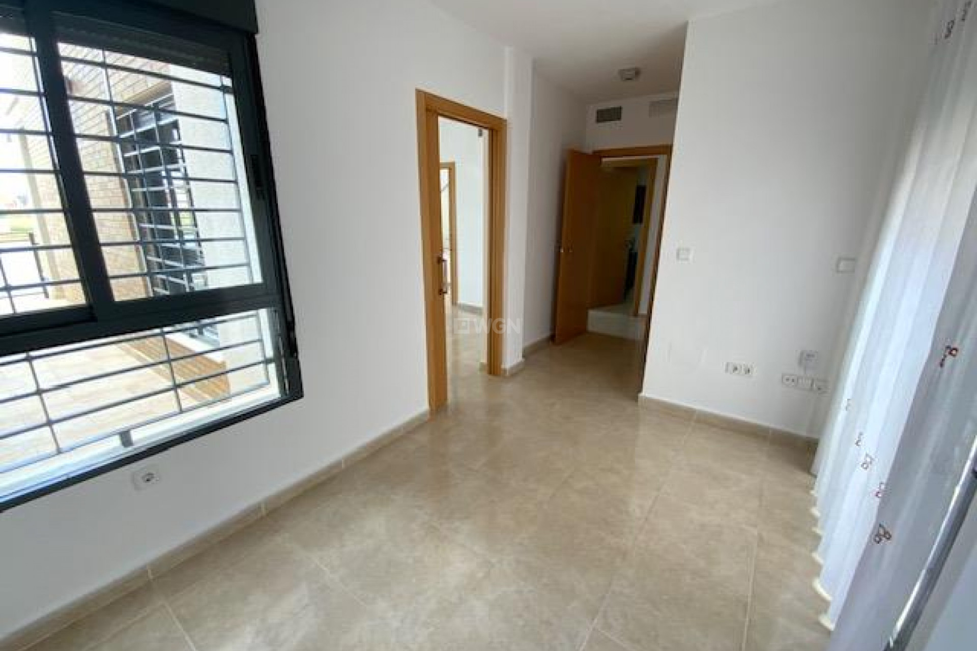 Reventa - Villa - Roldan - Inland