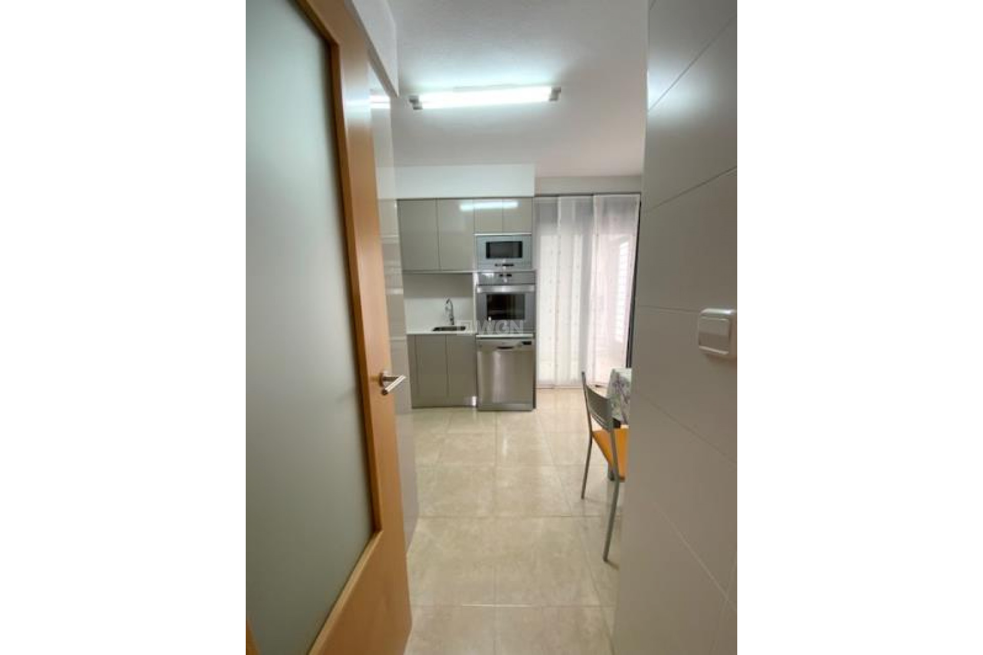 Reventa - Villa - Roldan - Inland