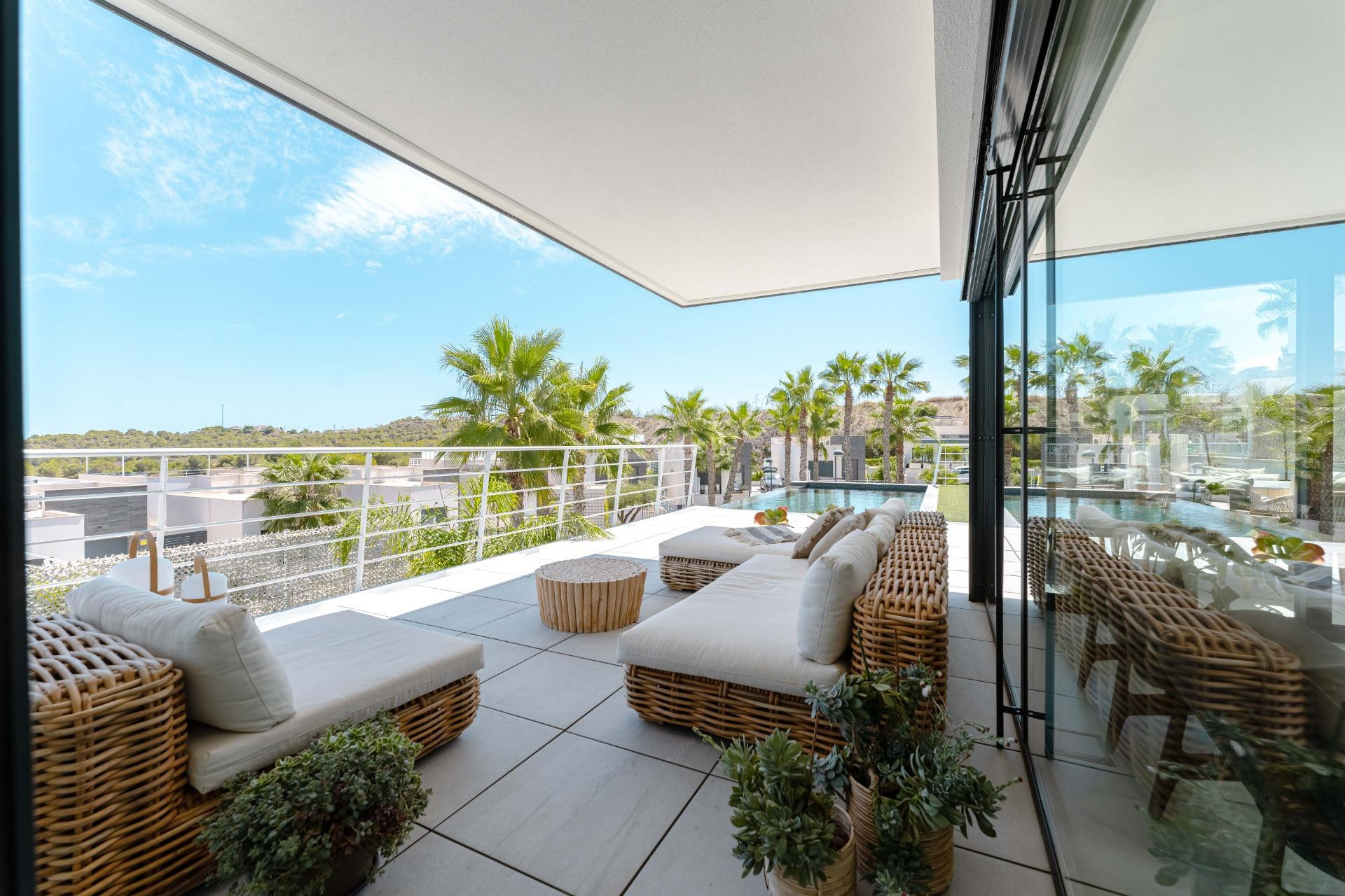 Reventa - Villa - San Miguel de Salinas - Bellavista