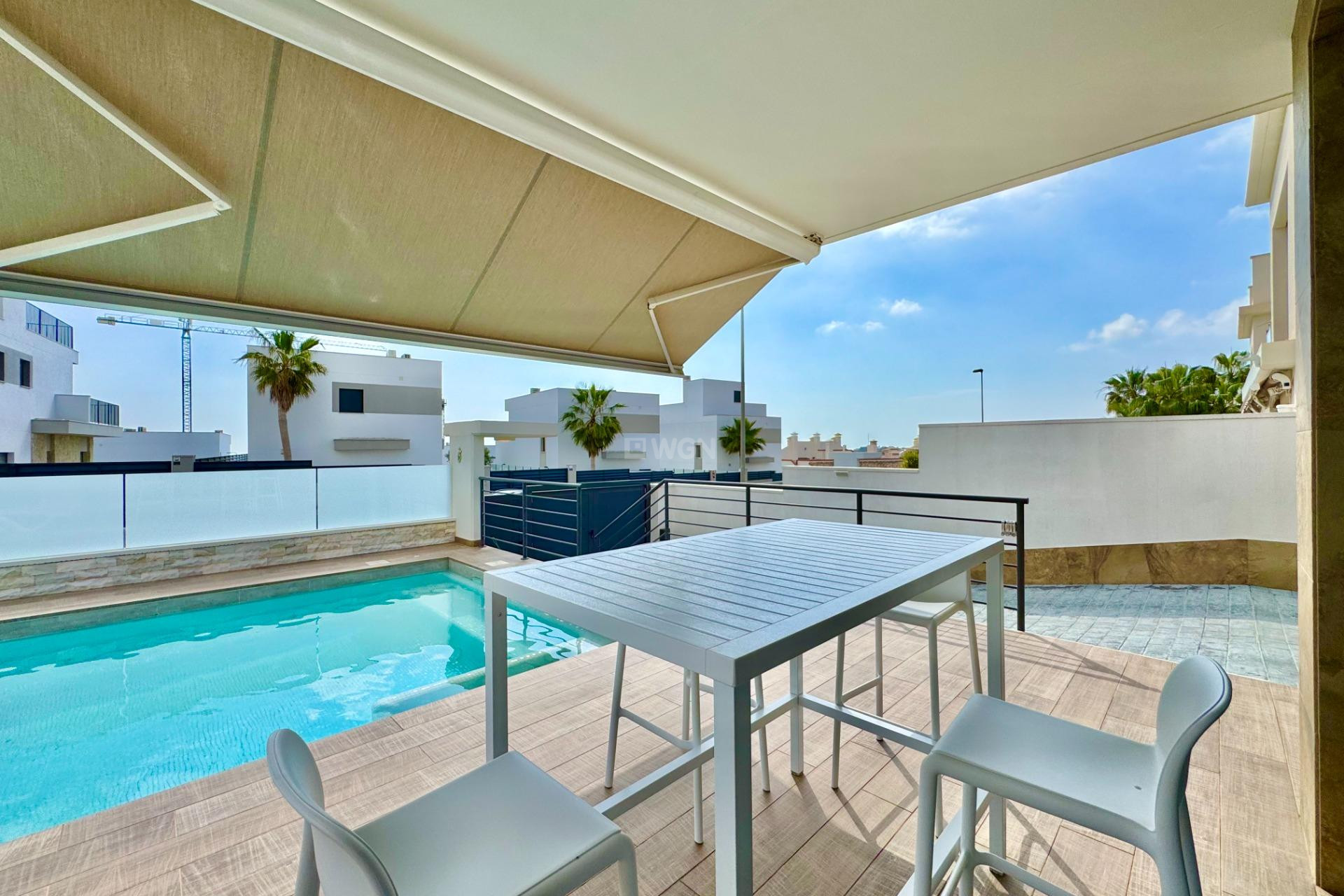 Reventa - Villa - San Miguel de Salinas - Bellavista