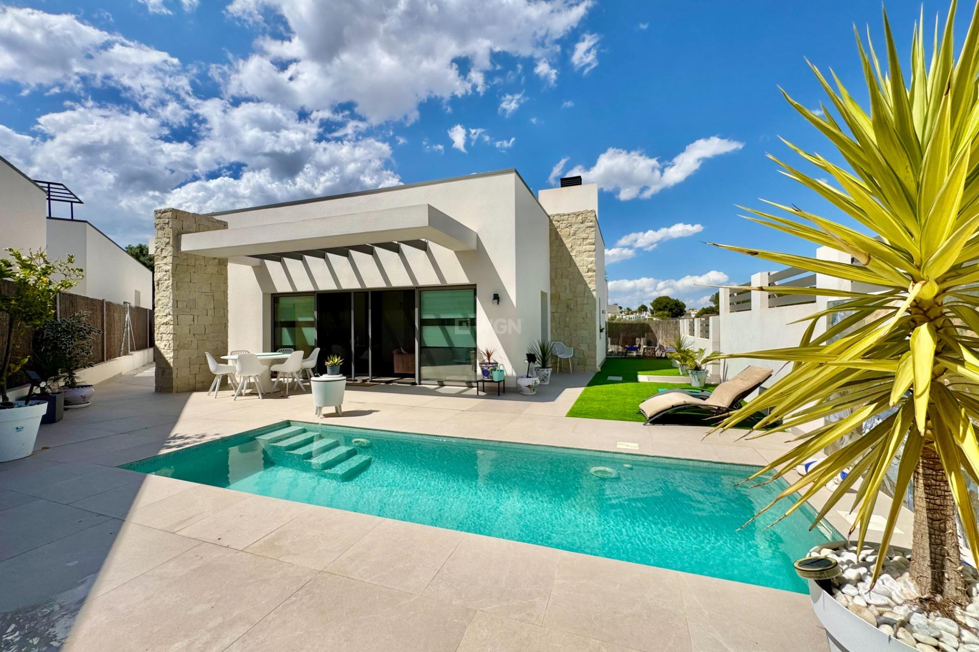 Reventa - Villa - San Miguel de Salinas - Blue Lagoon - Galán