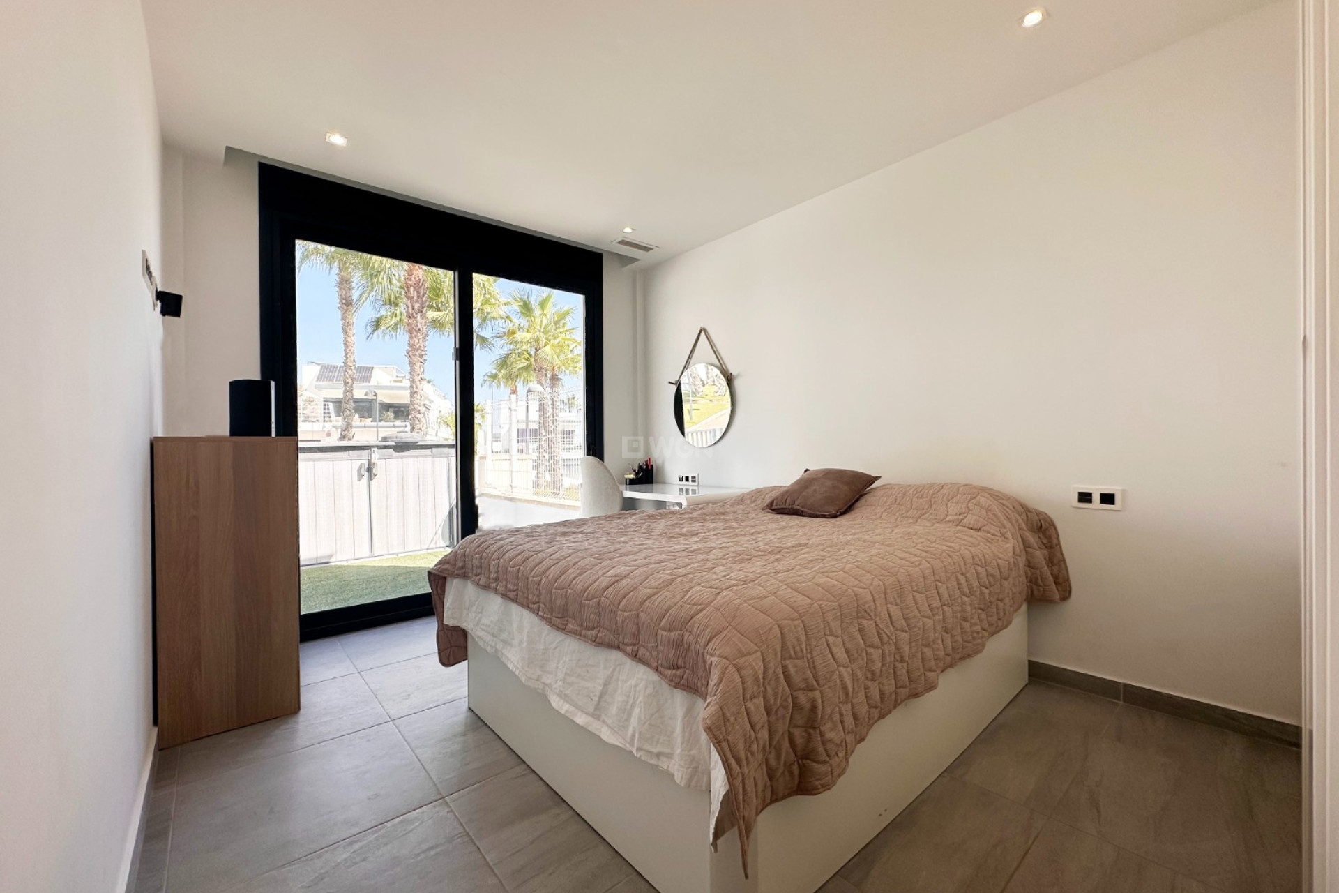 Reventa - Villa - San Miguel de Salinas - Inland