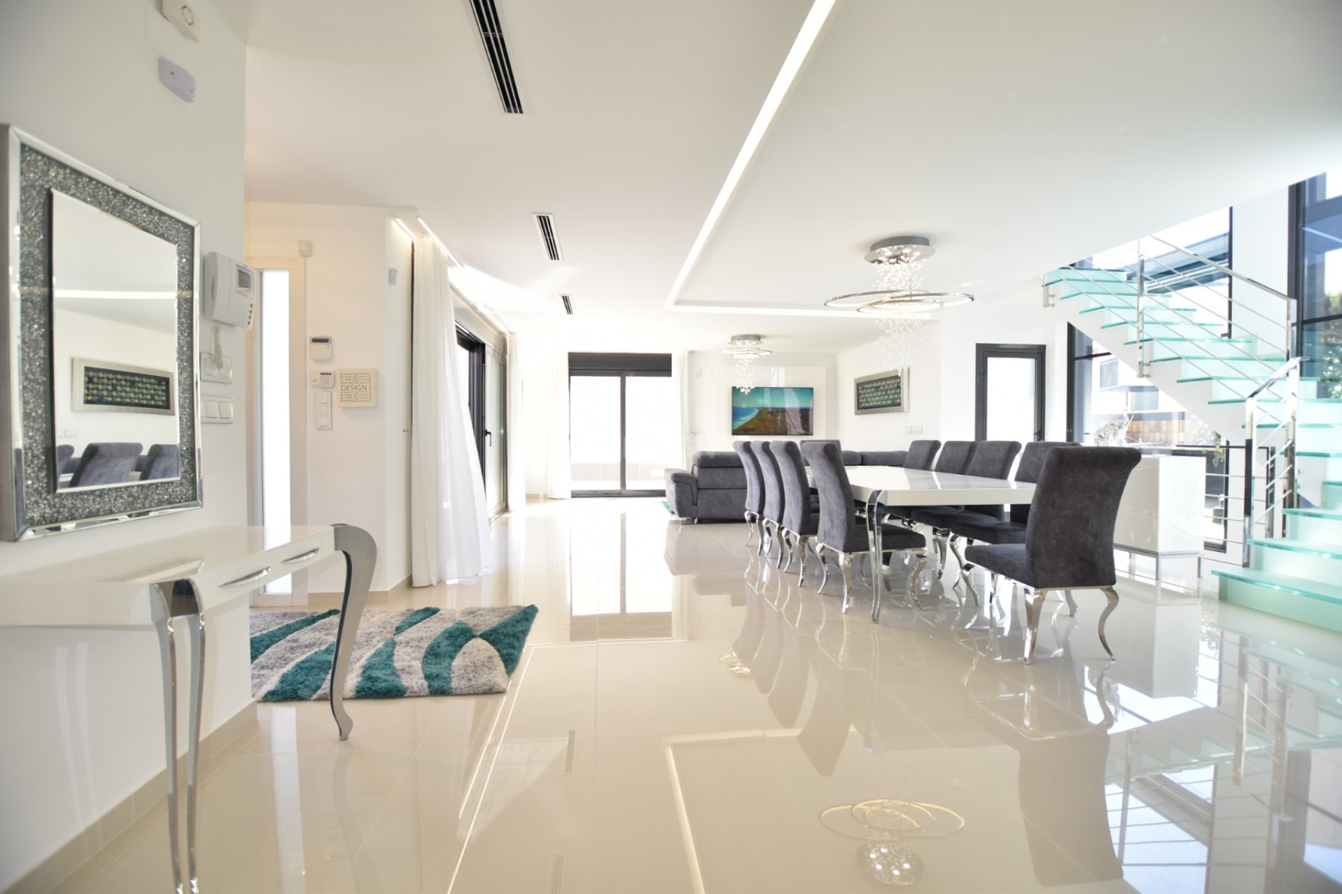 Reventa - Villa - San Miguel de Salinas - Inland