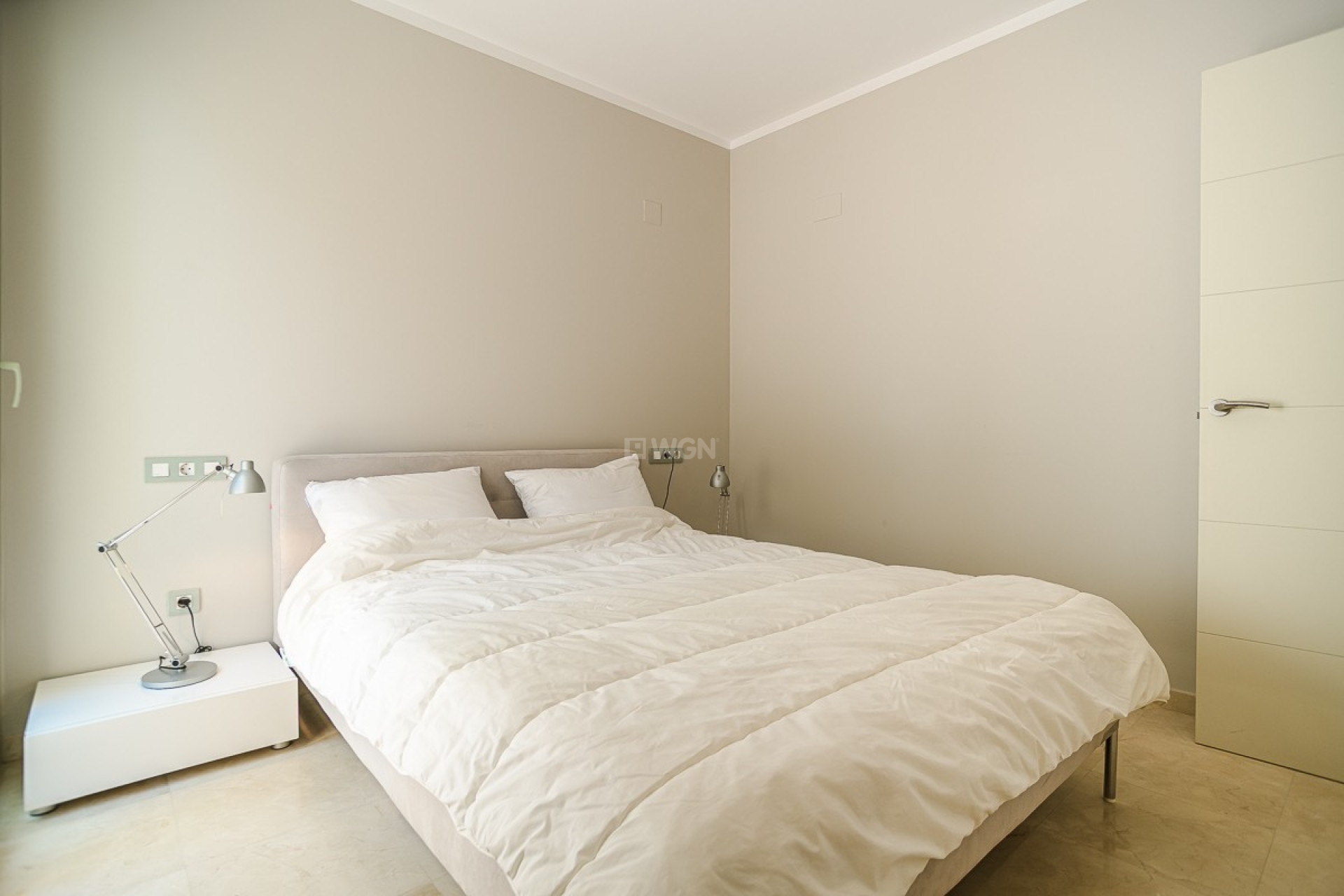 Reventa - Villa - San Miguel de Salinas - Inland