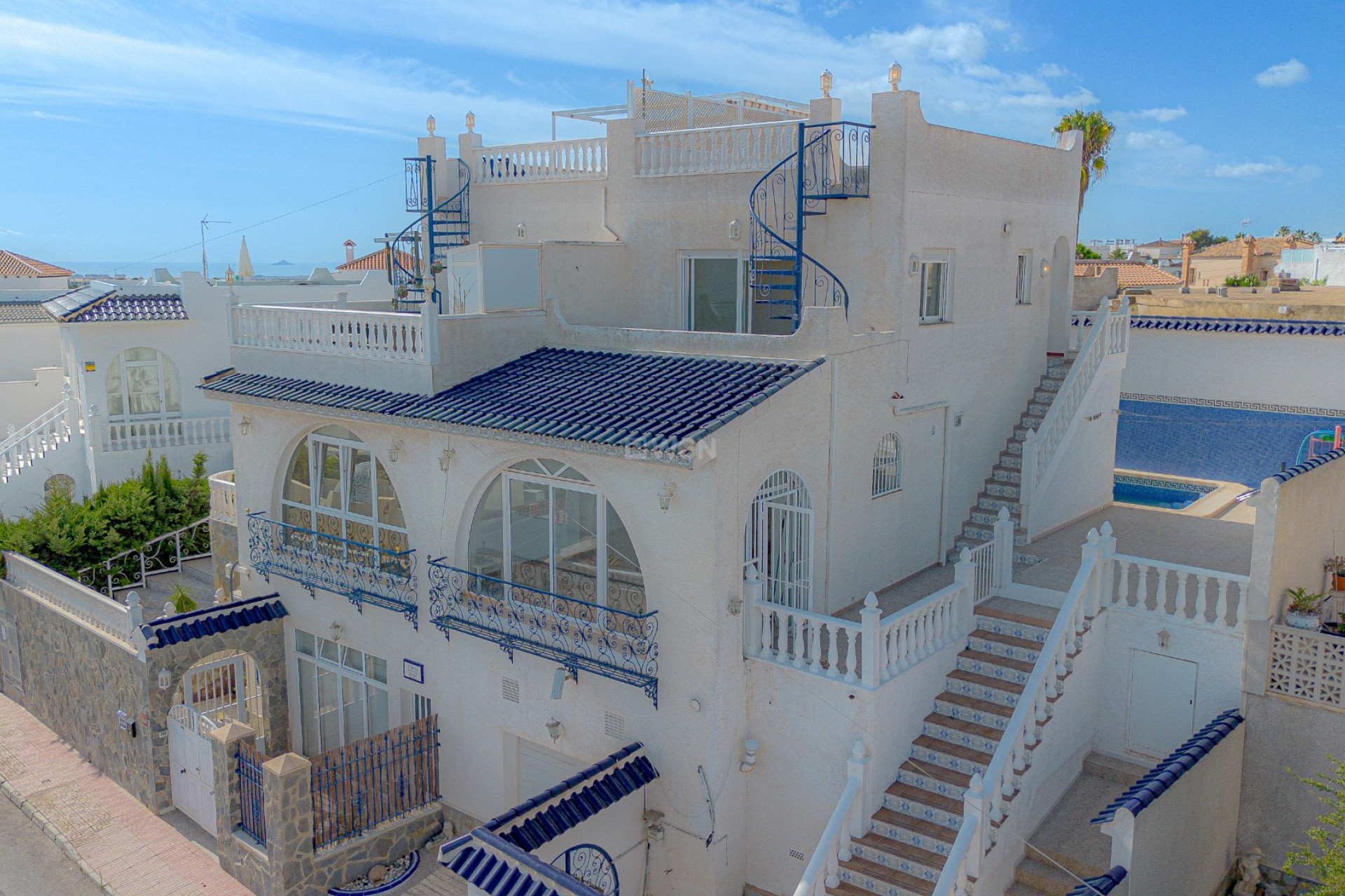 Reventa - Villa - San Miguel de Salinas - Inland