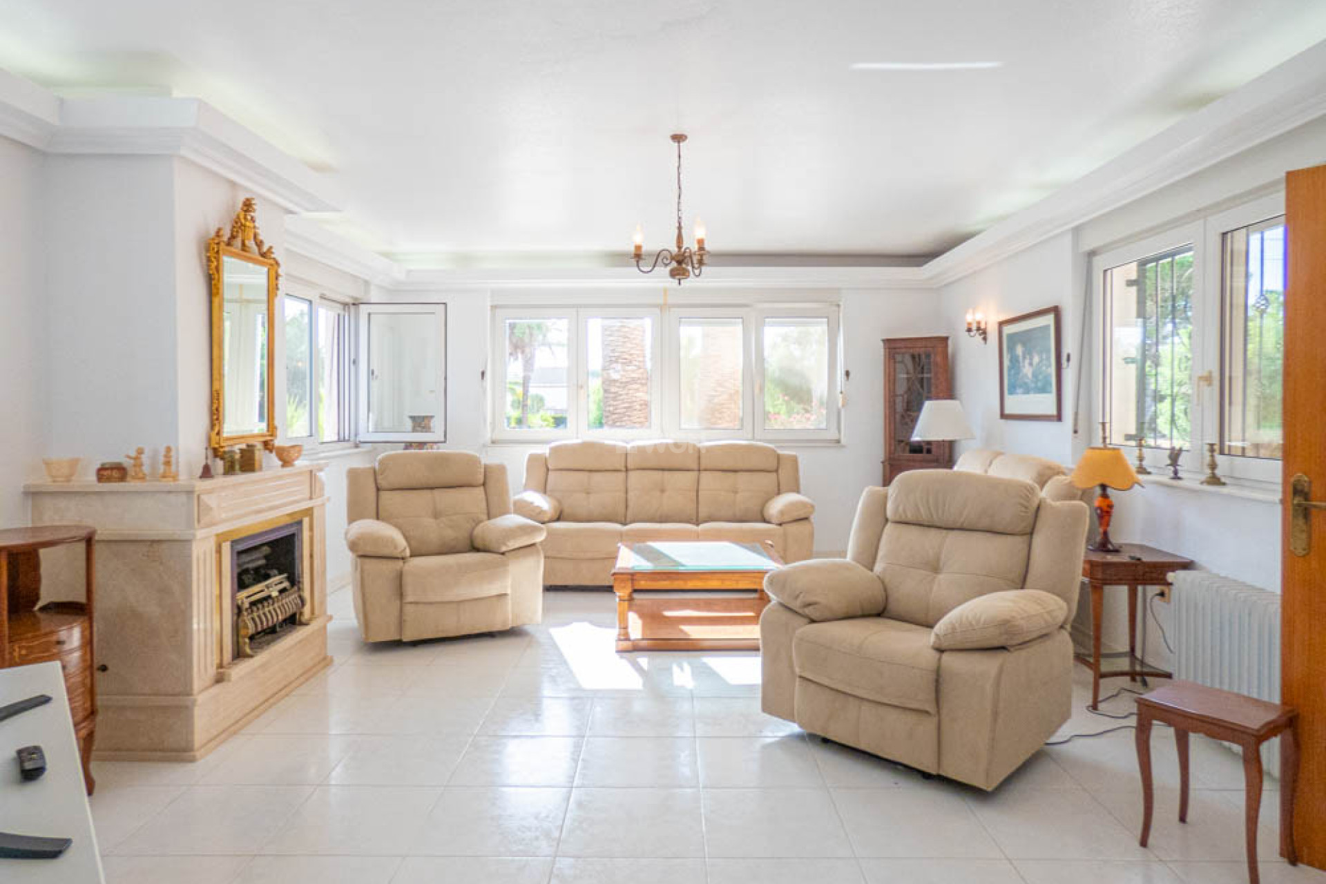 Reventa - Villa - San Miguel de Salinas - Inland