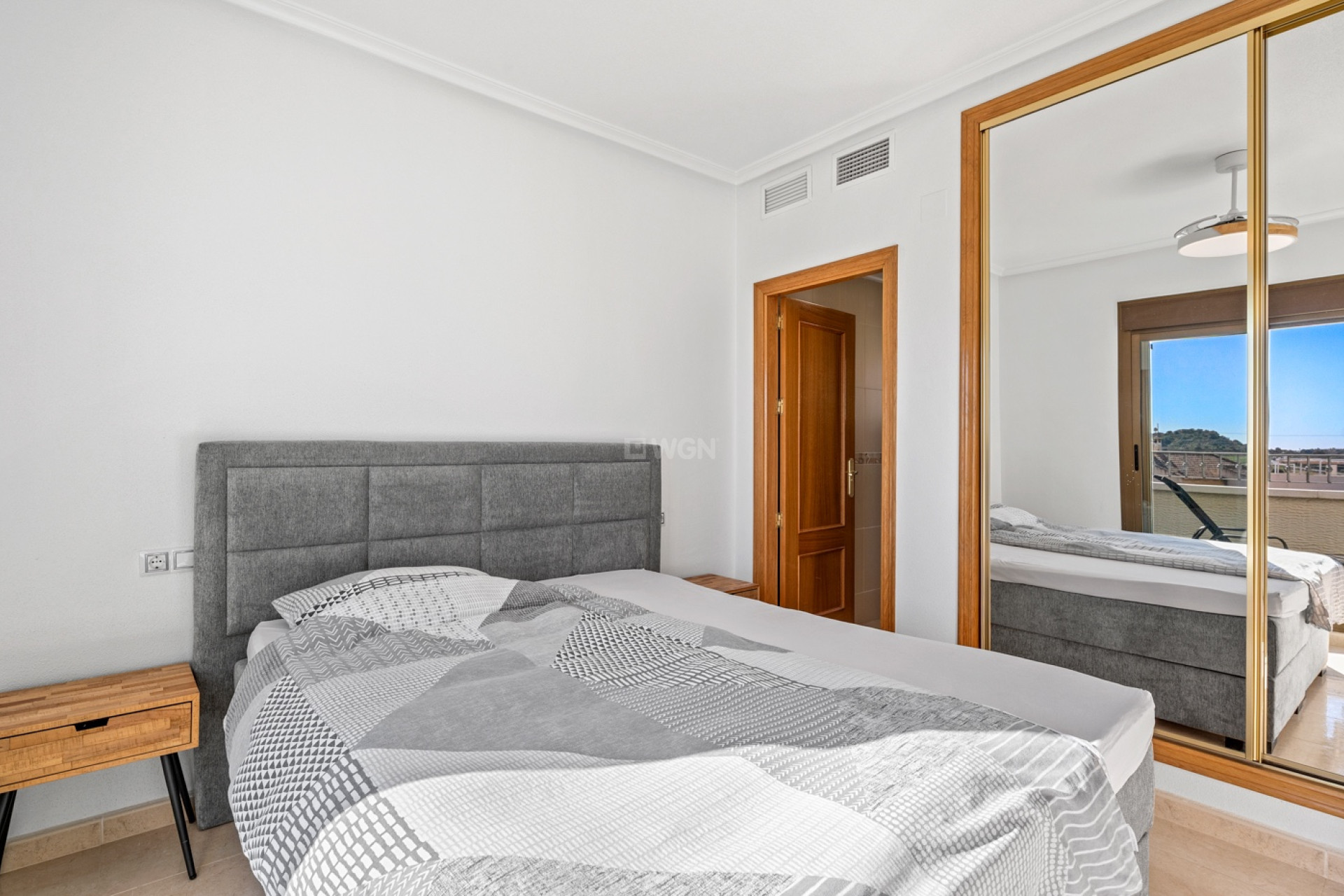 Reventa - Villa - San Miguel de Salinas - Inland