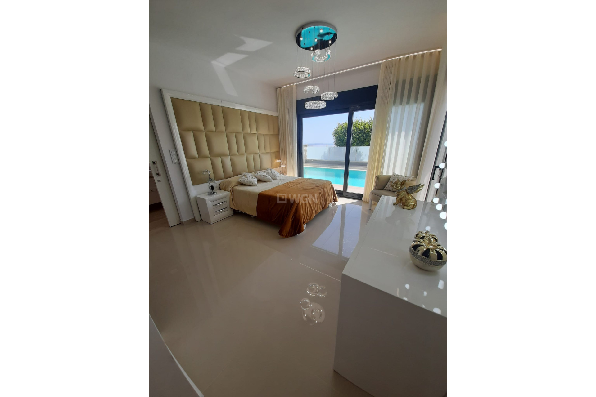 Reventa - Villa - San Miguel de Salinas - Inland