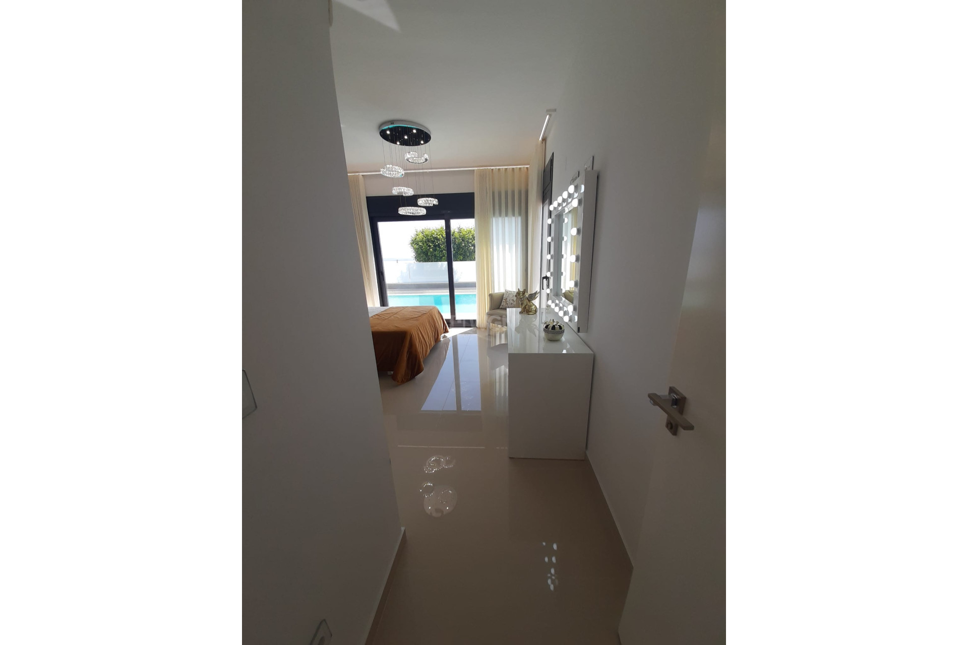 Reventa - Villa - San Miguel de Salinas - Inland